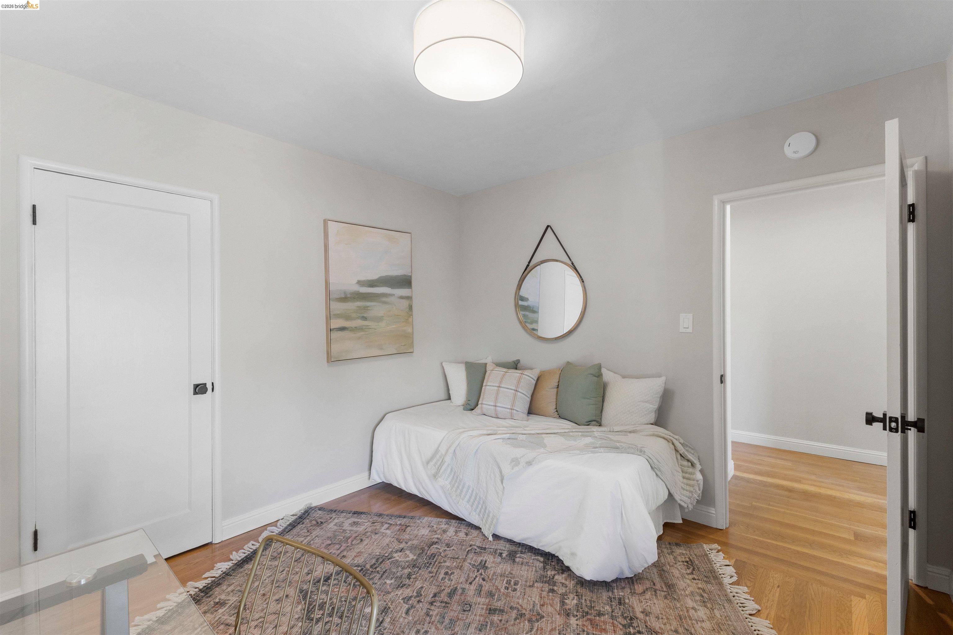 619 Ashbury Ave