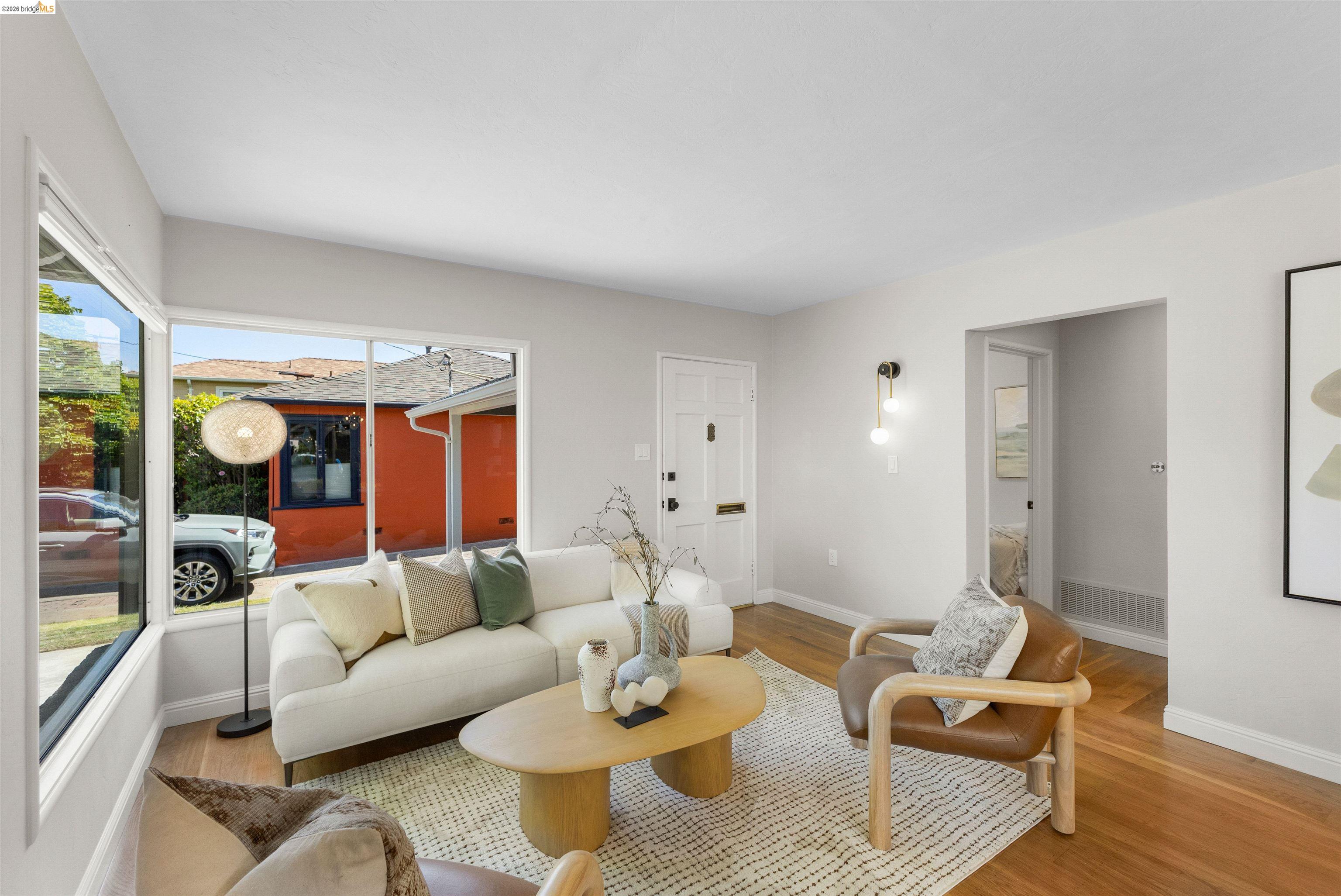 619 Ashbury Ave