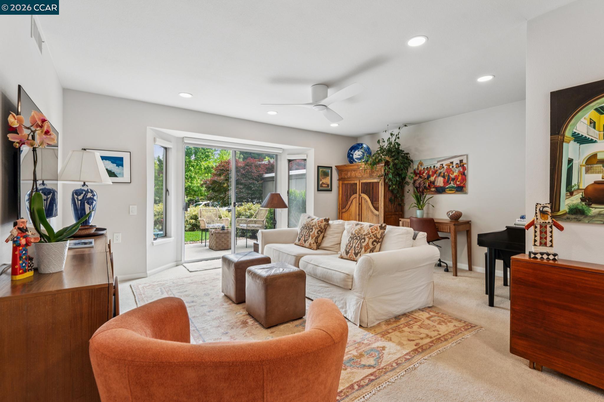 1316 Singingwood Court # 4