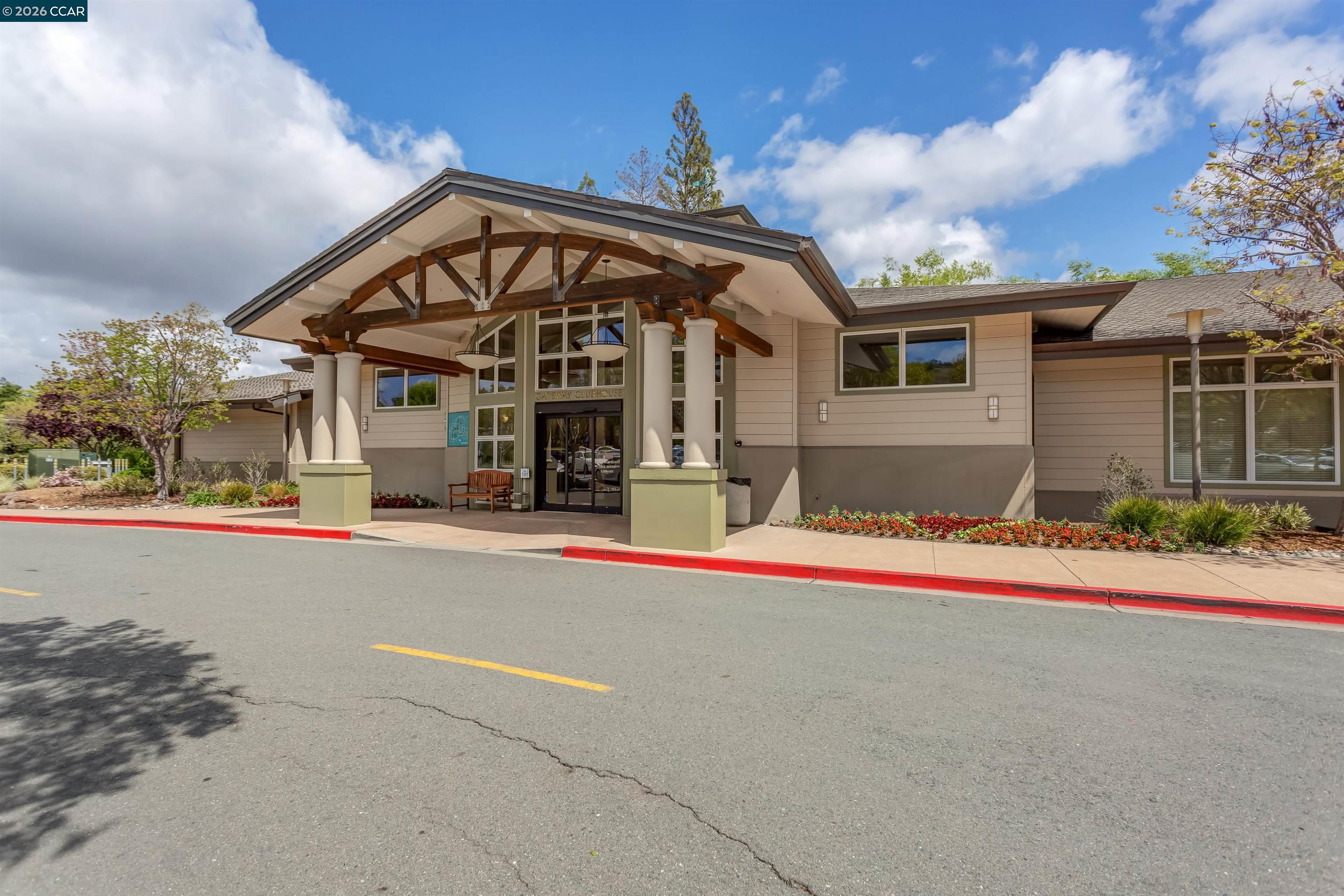 1316 Singingwood Court # 4