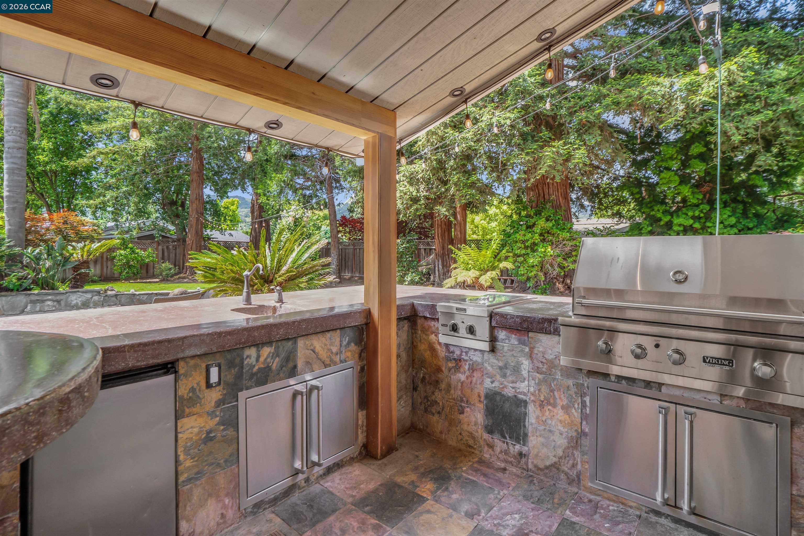 383 Princeton Ln