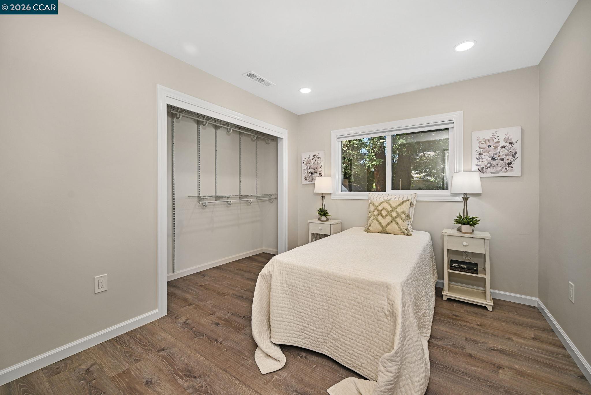 1813 Silverwood Drive