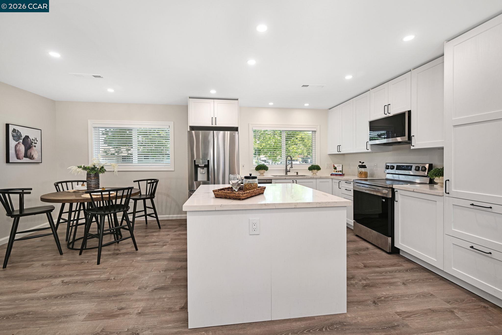 1813 Silverwood Drive