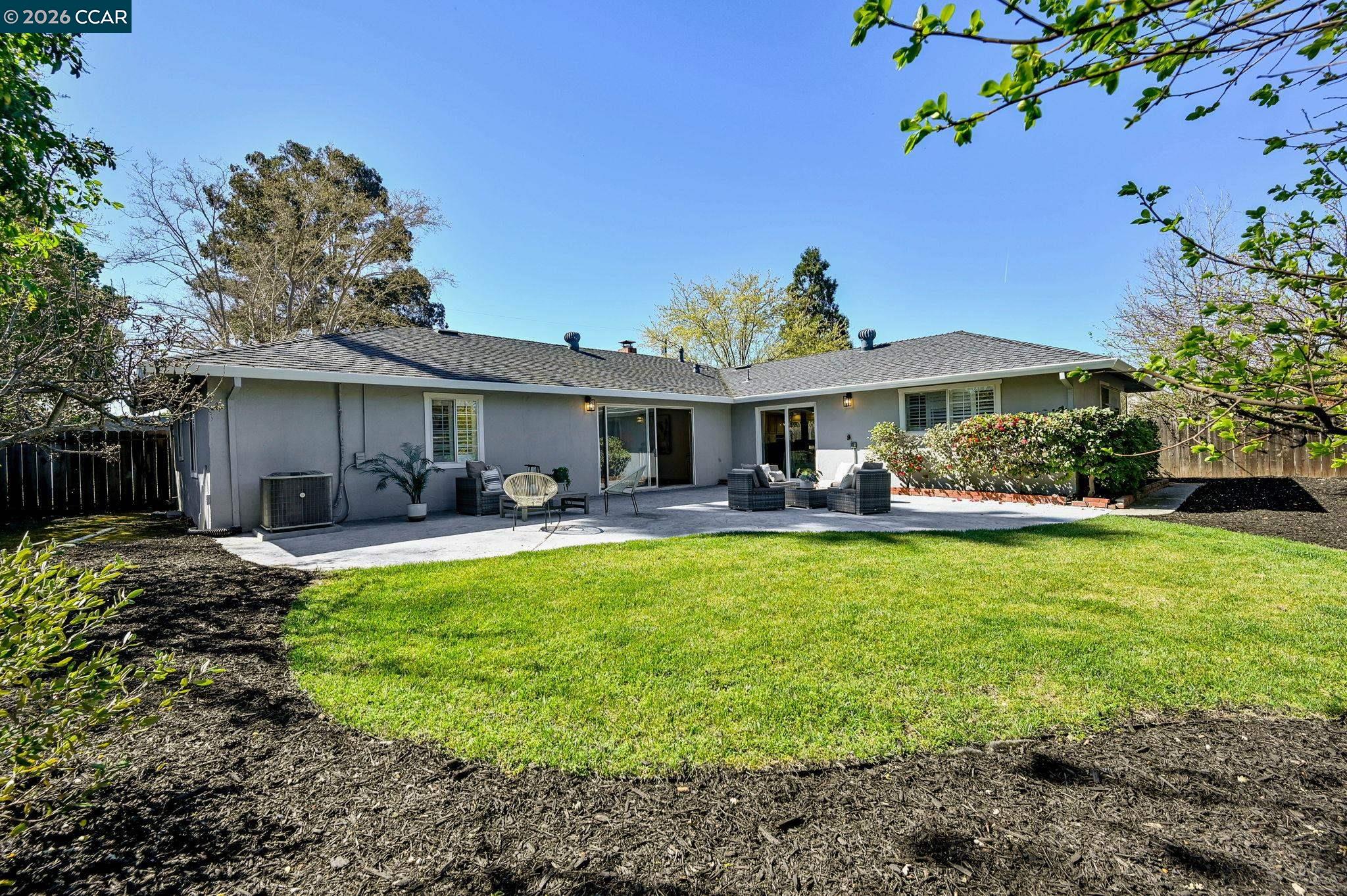 98 Sylvia Dr