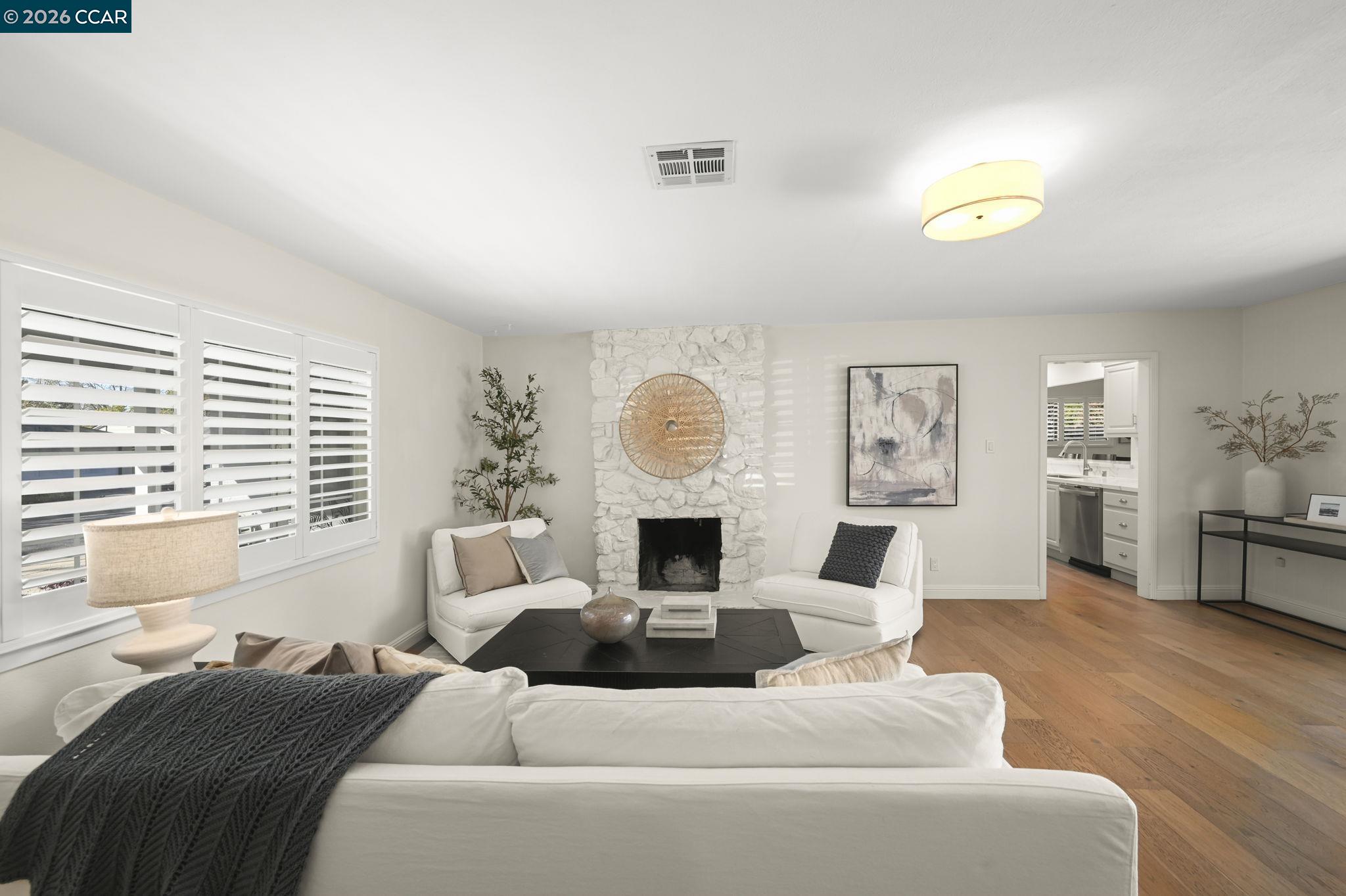 98 Sylvia Dr