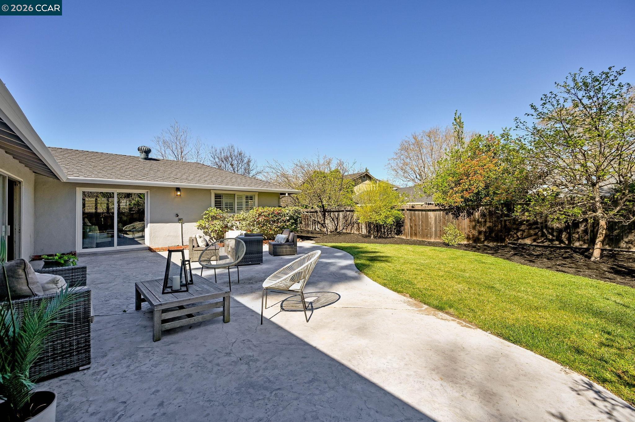 98 Sylvia Dr