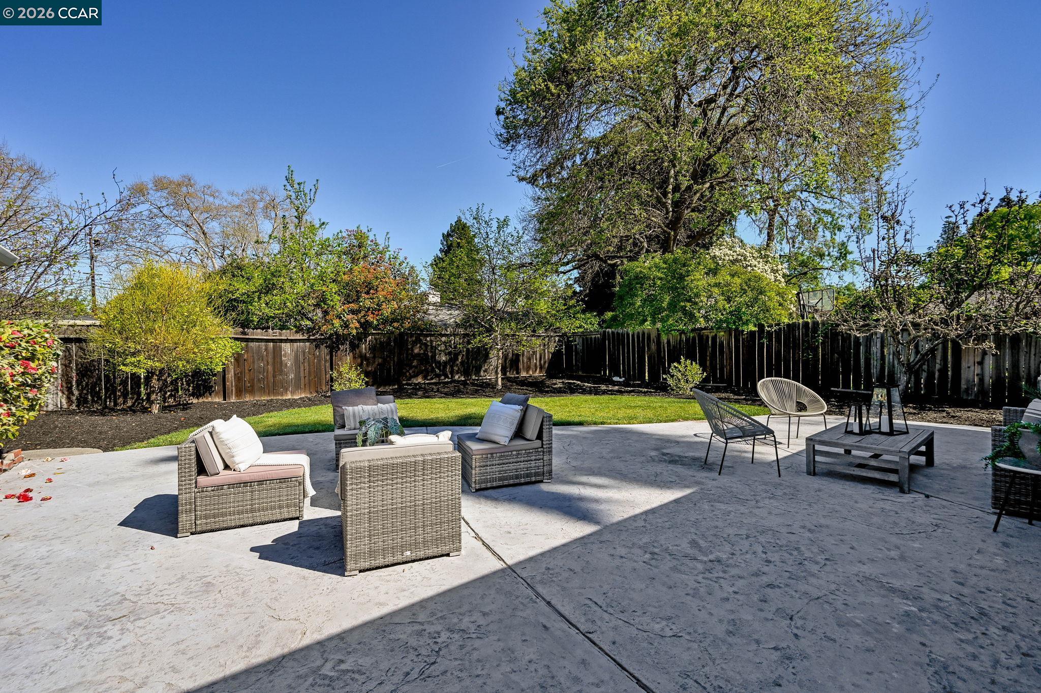 98 Sylvia Dr