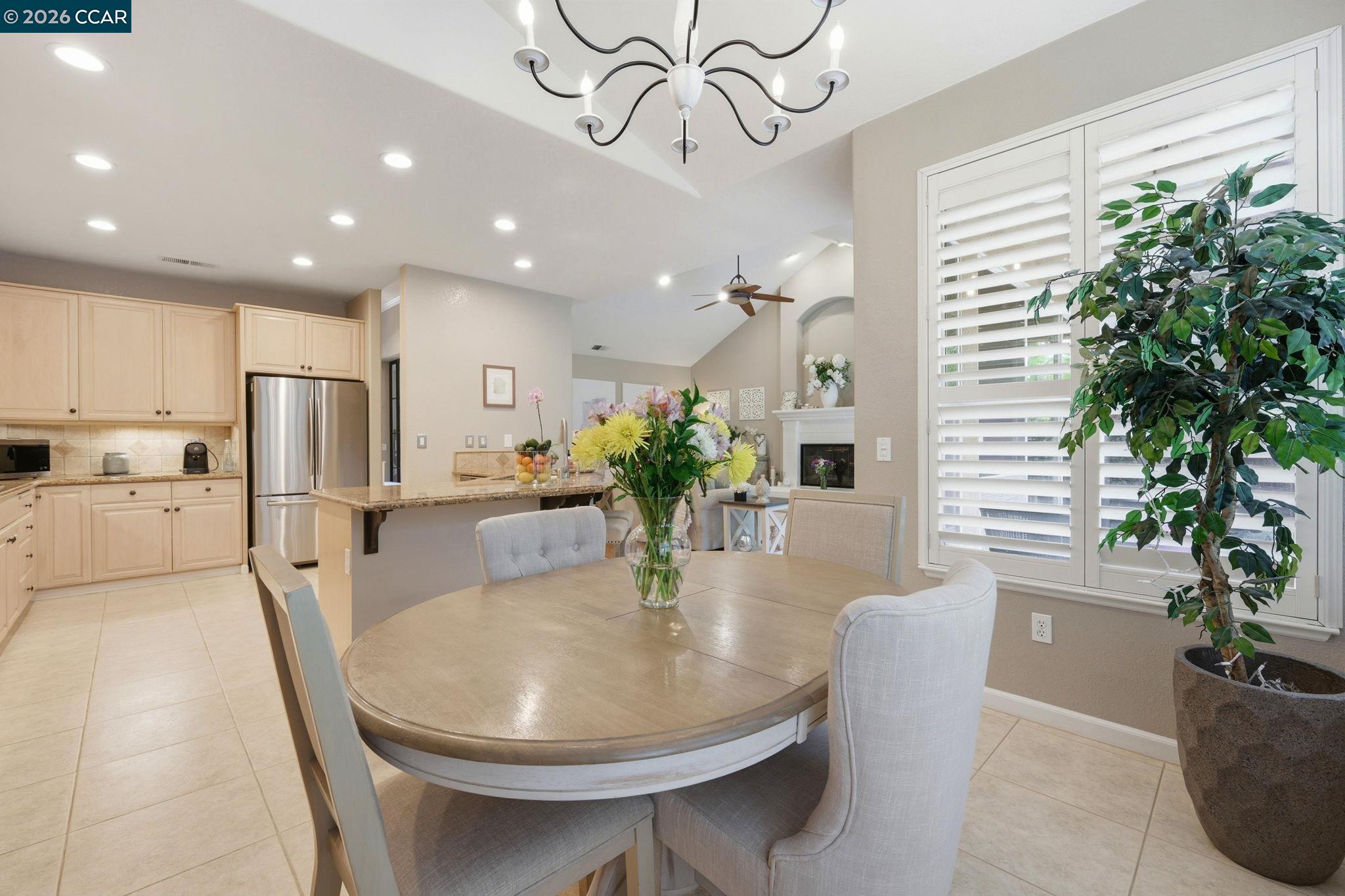 635 Rutherford Cir