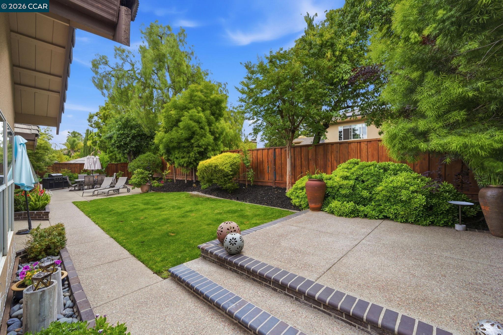 635 Rutherford Cir