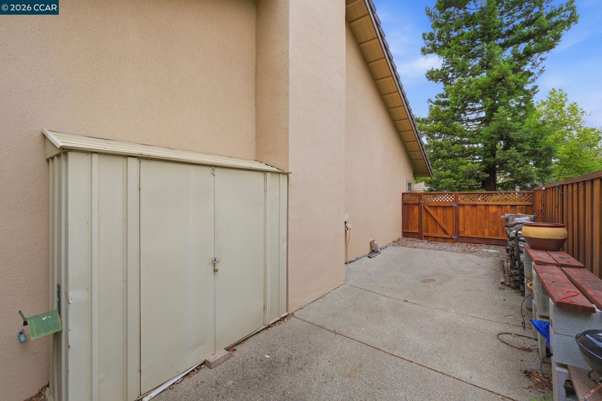 635 Rutherford Cir