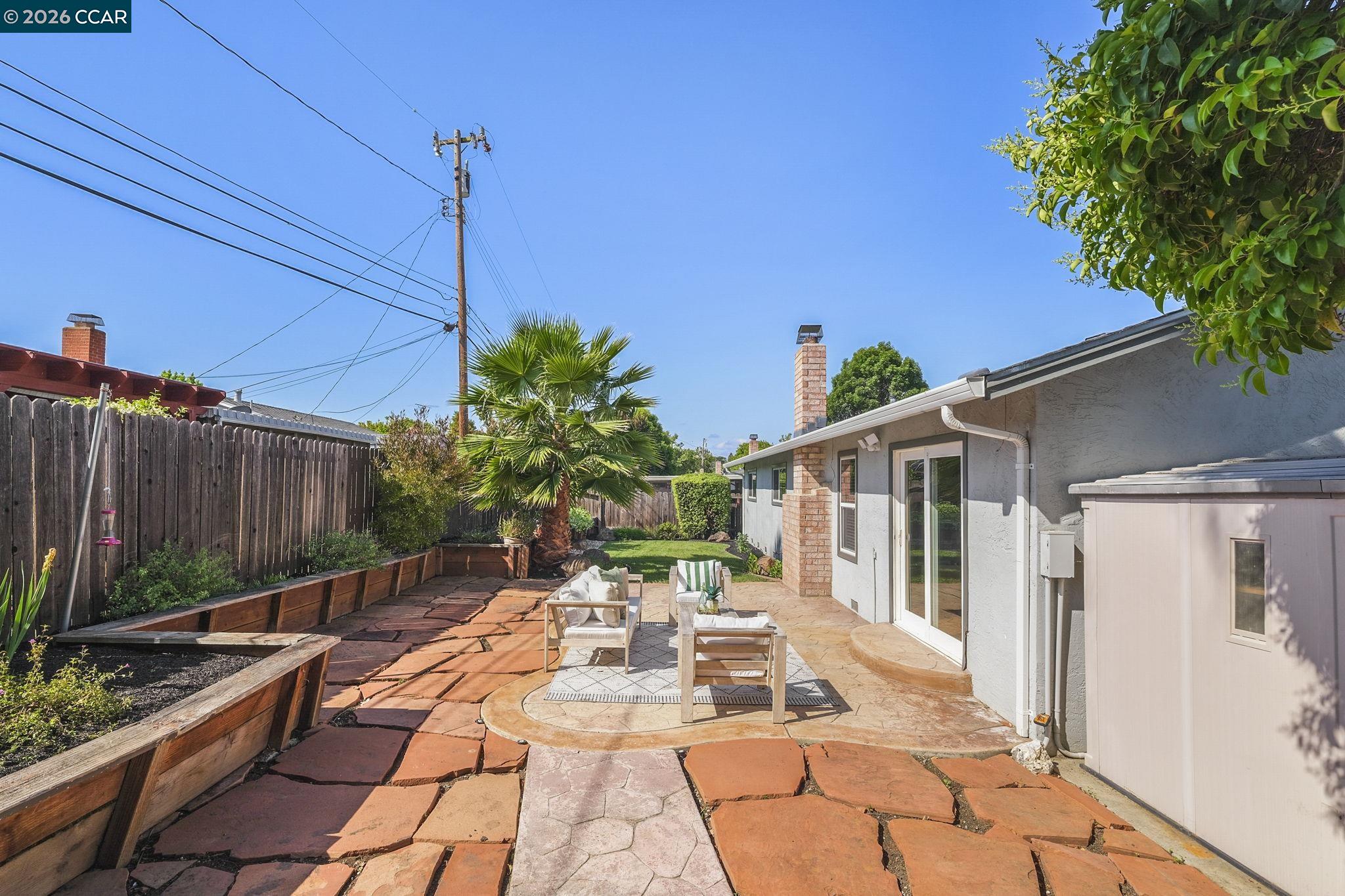 1808 Elkwood Dr