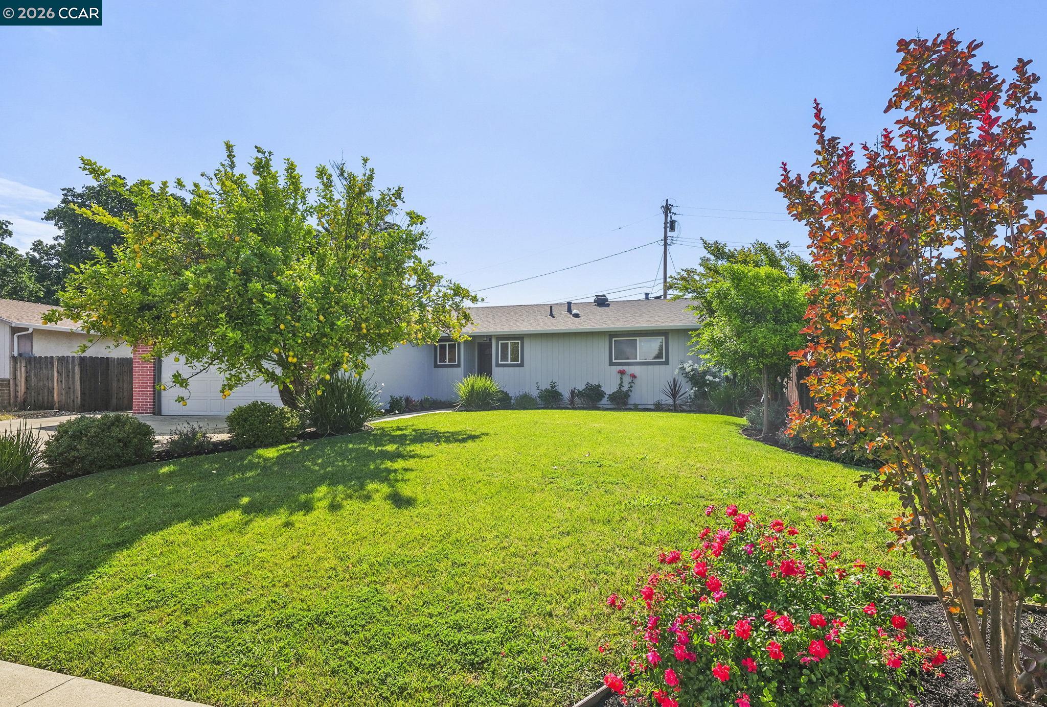 1808 Elkwood Dr