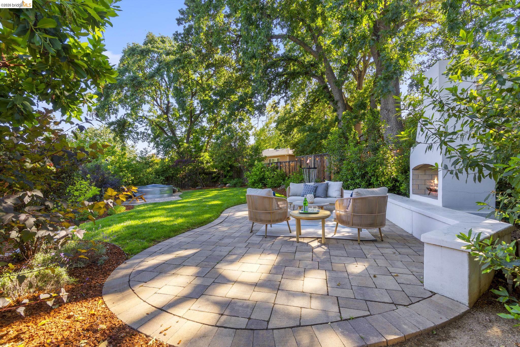 447 Cumberland Dr