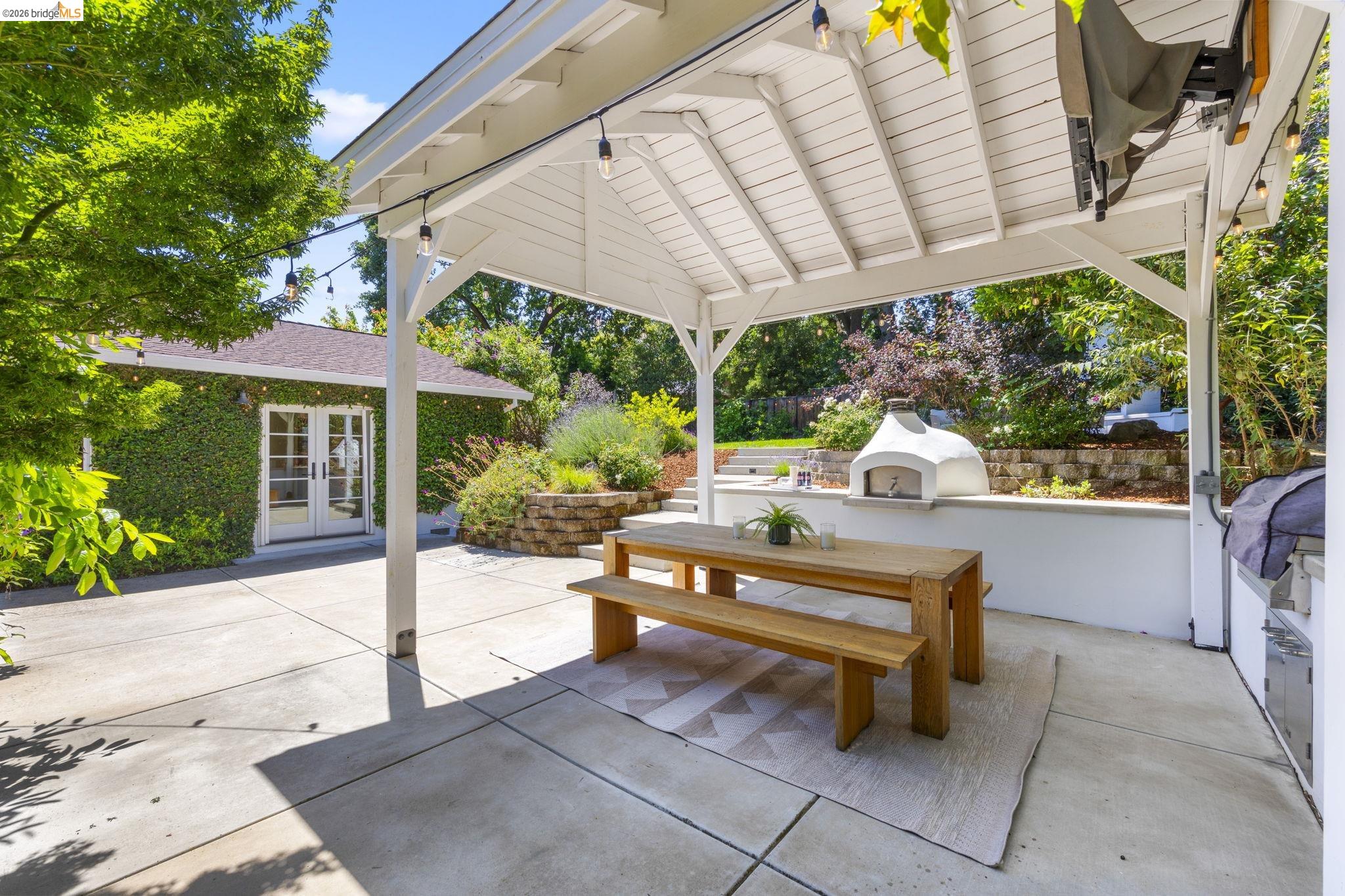 447 Cumberland Dr