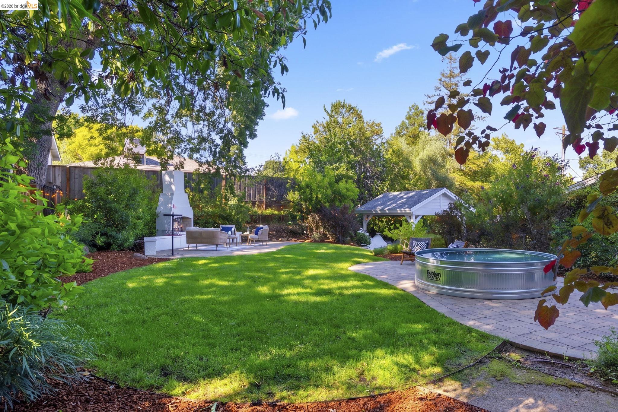 447 Cumberland Dr