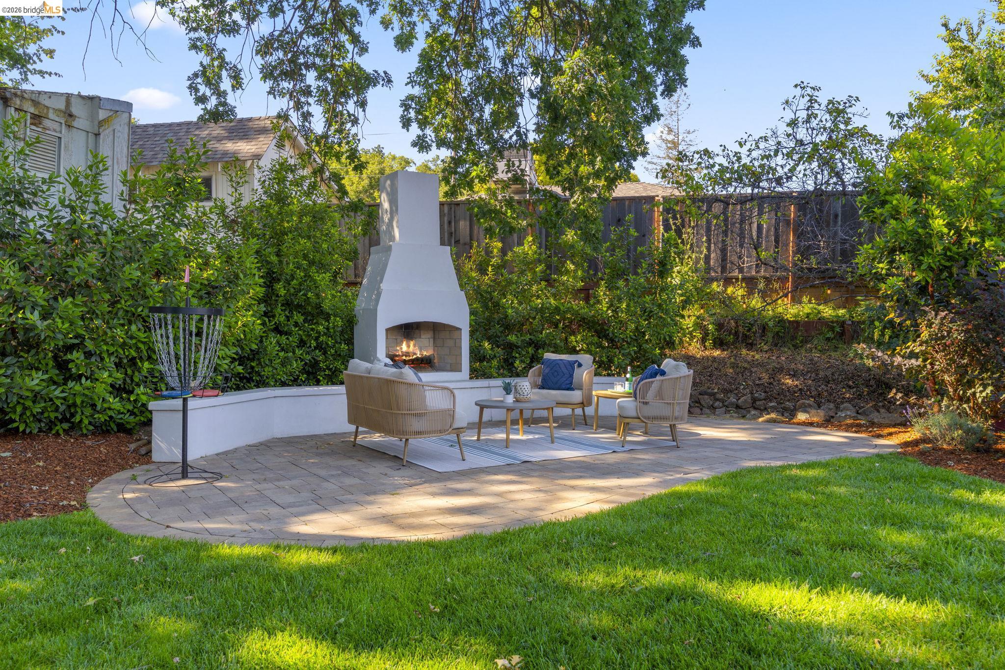 447 Cumberland Dr