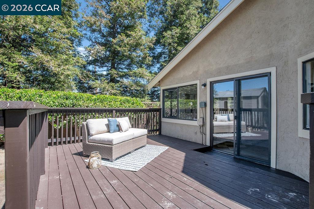 2200 Forsythia Way