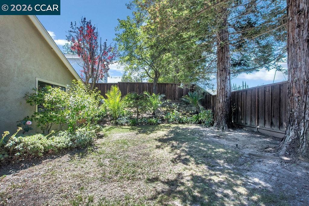 2200 Forsythia Way