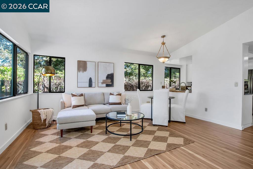 2200 Forsythia Way