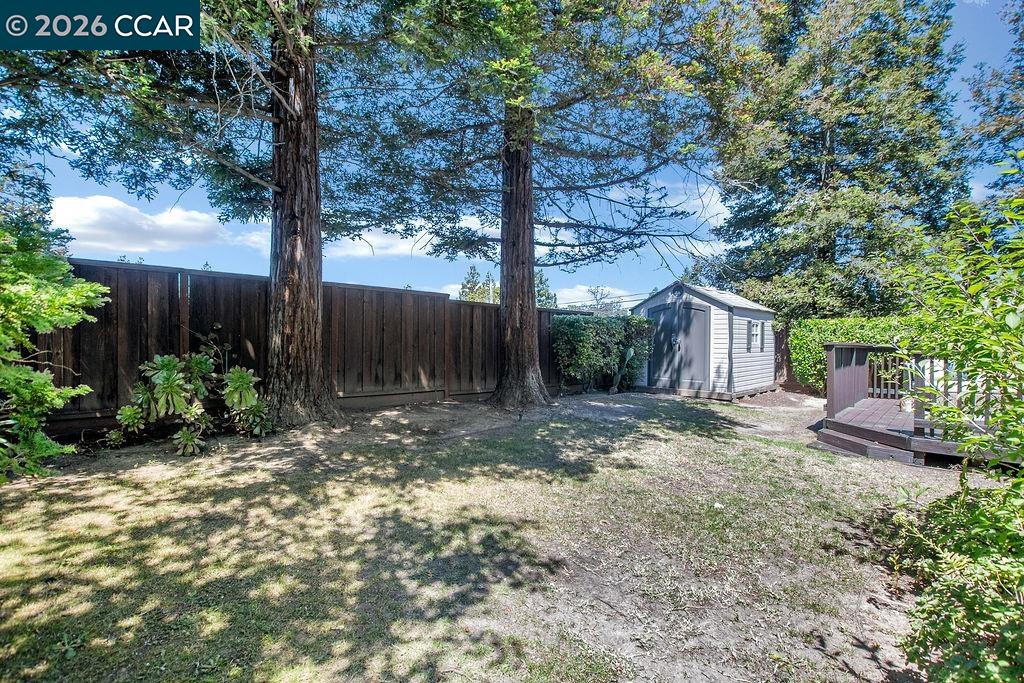 2200 Forsythia Way