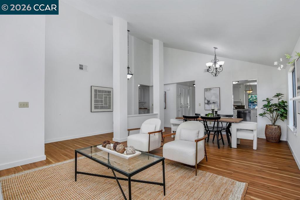 2200 Forsythia Way