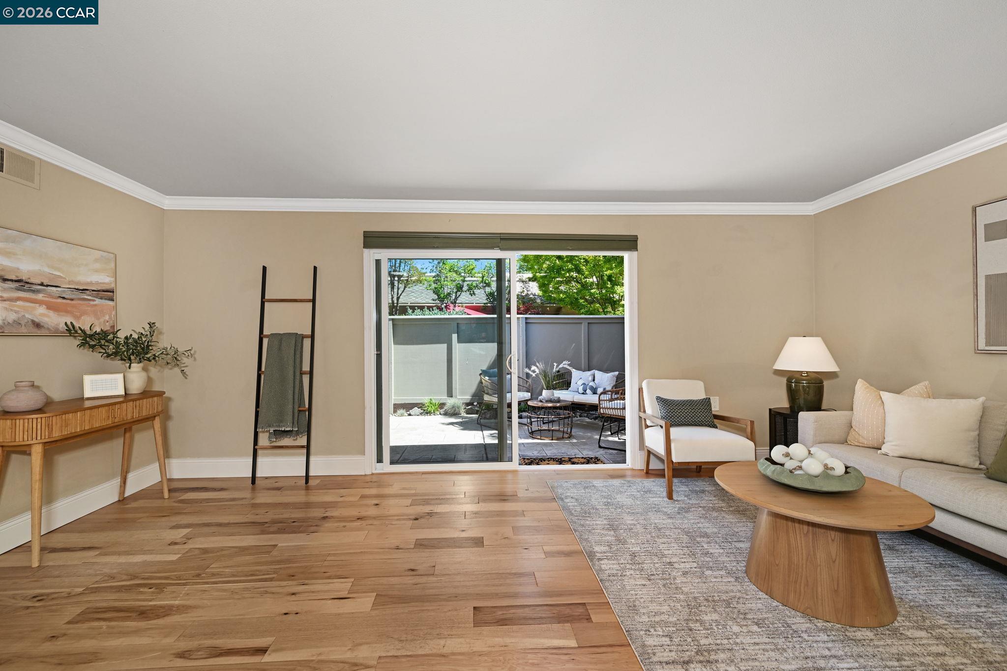 2233 Pine Knoll Dr Unit 4
