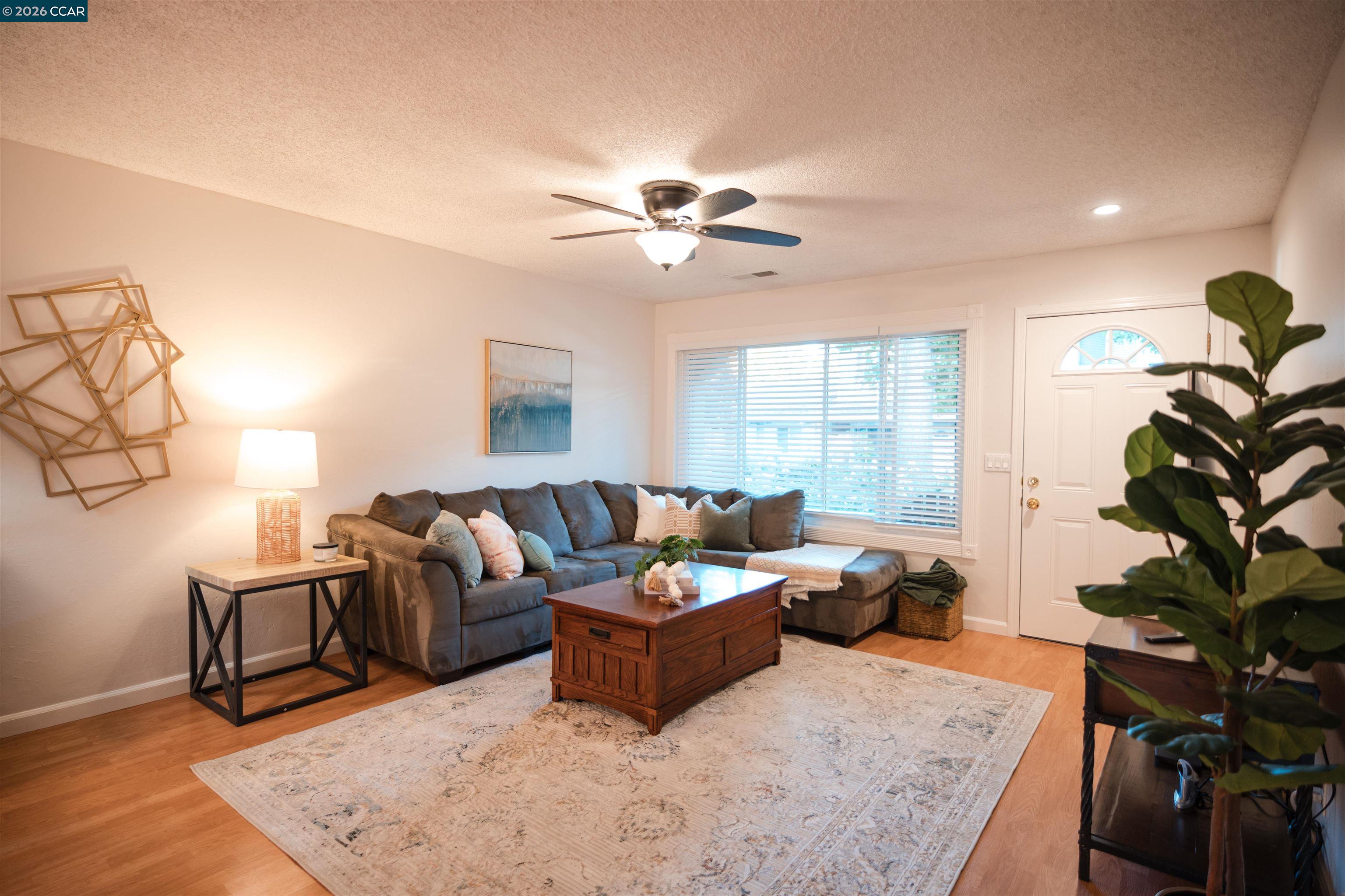 2717 Fountainhead Dr.