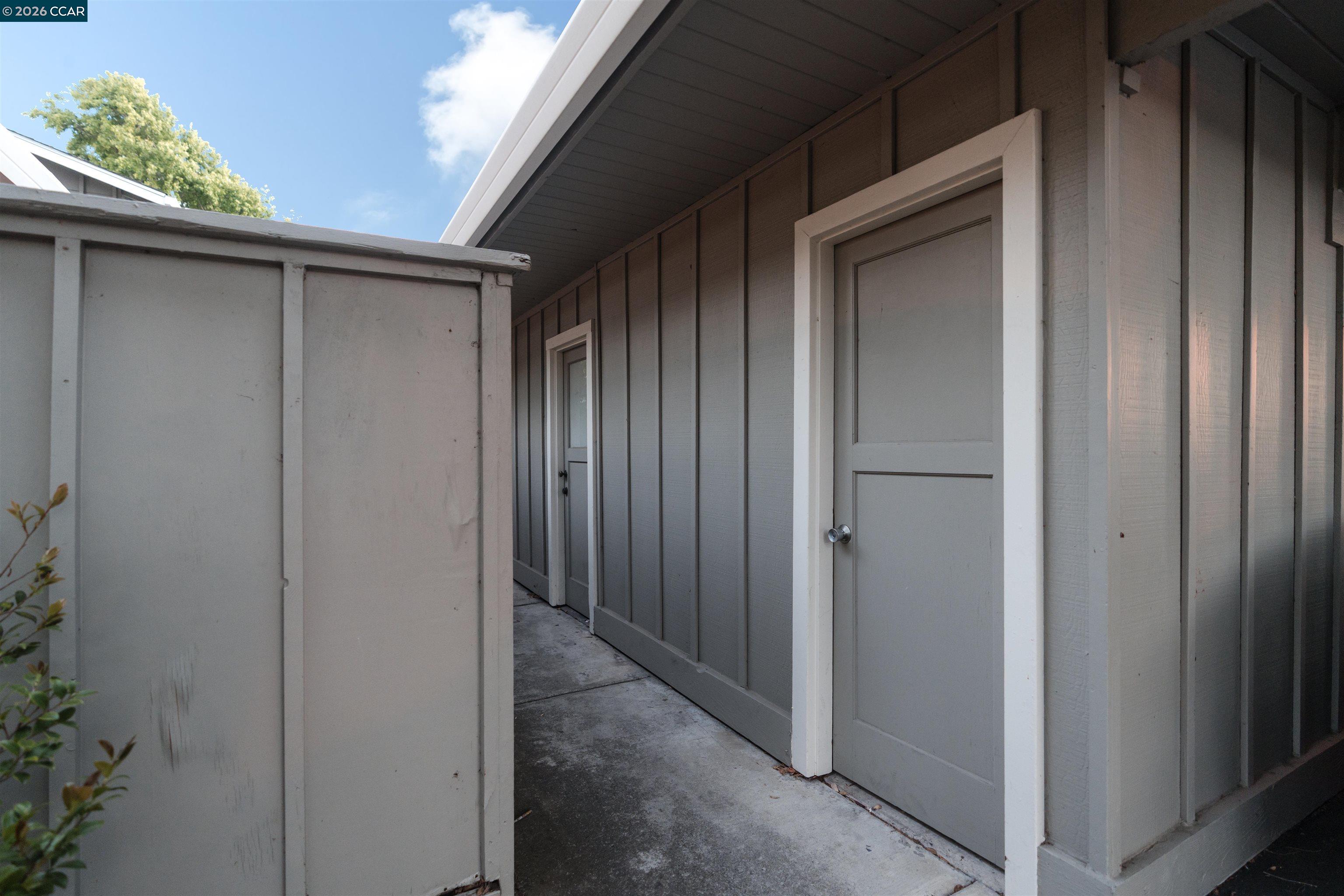 2717 Fountainhead Dr.