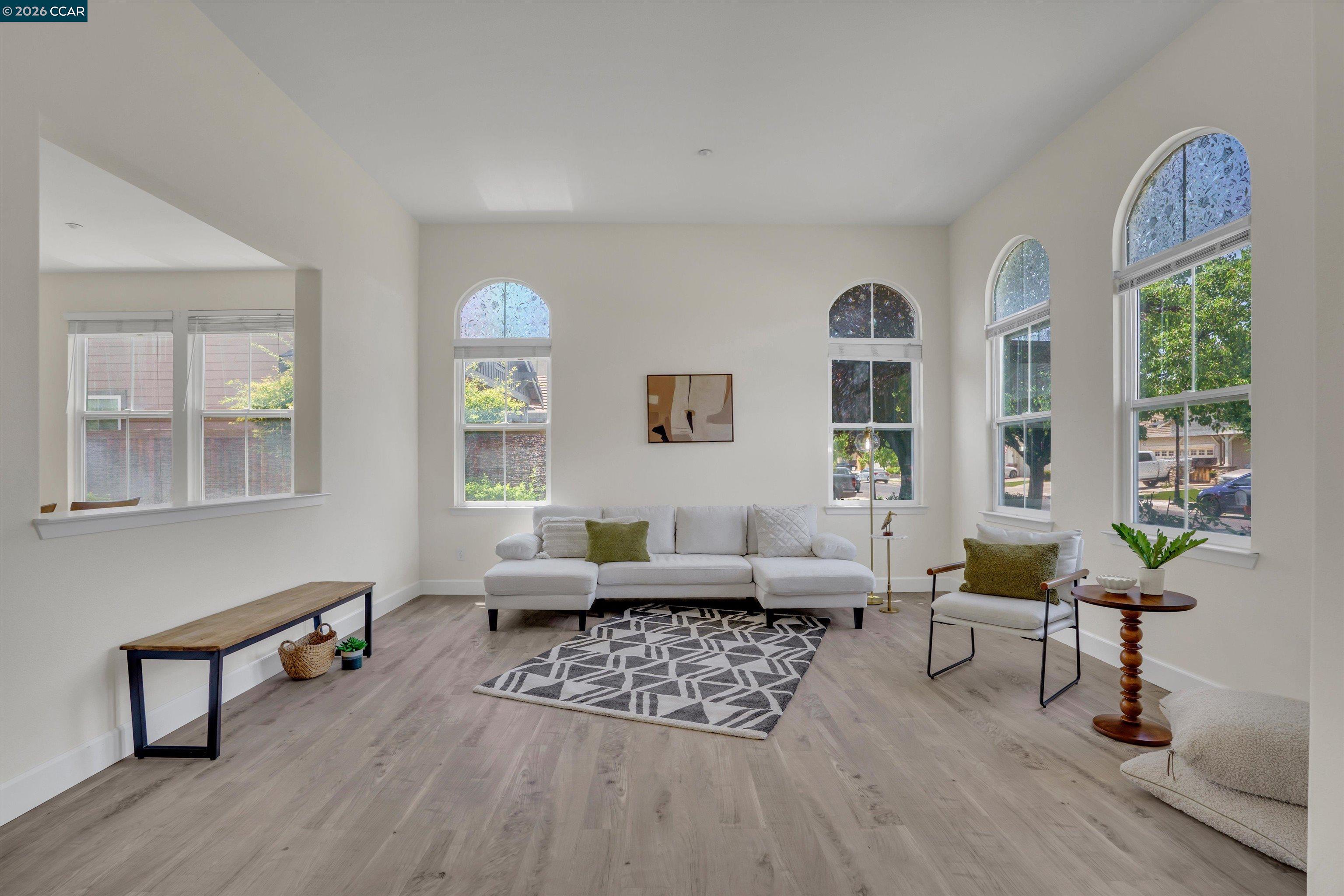 402 Madera St