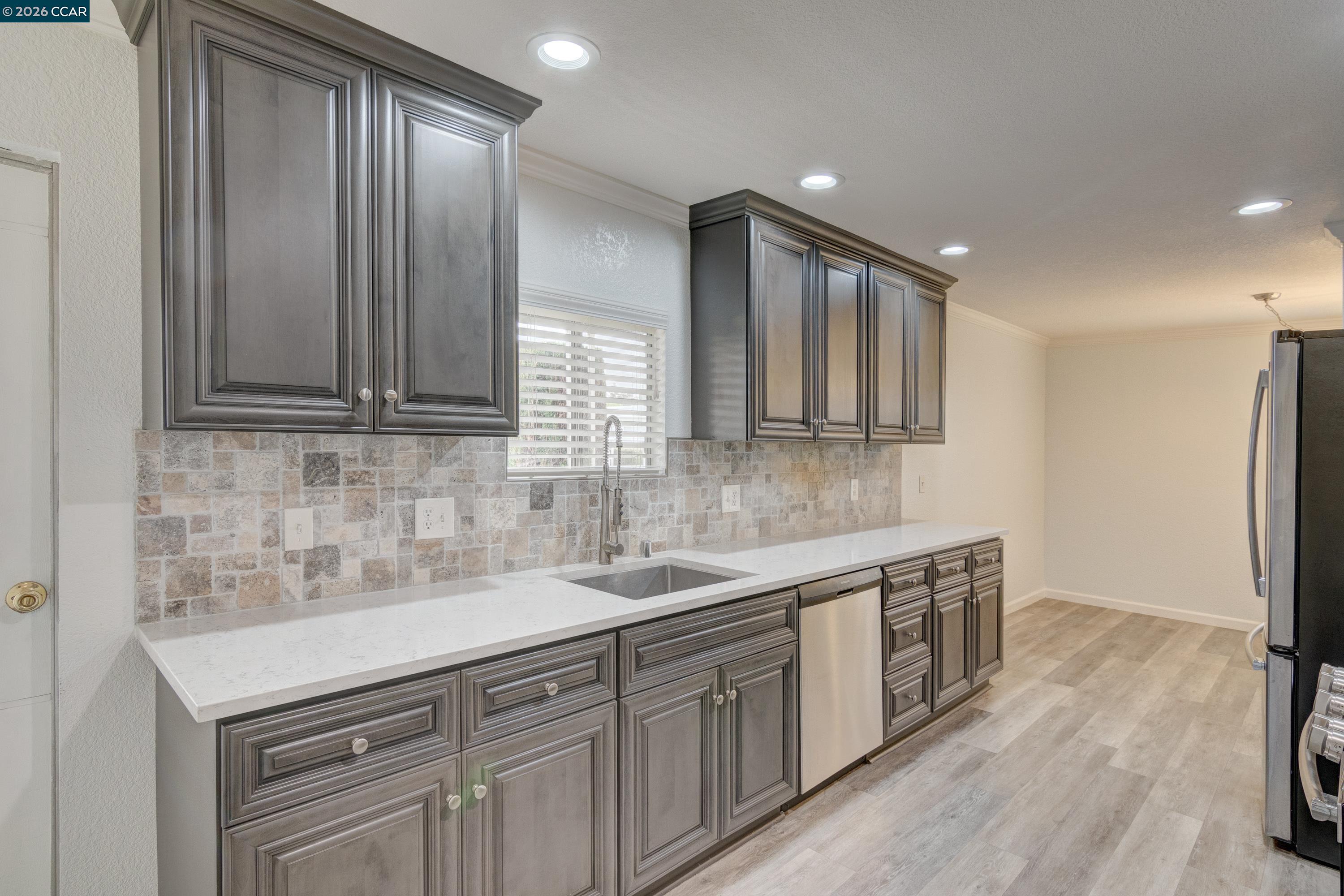2287 Dalis Dr # 169