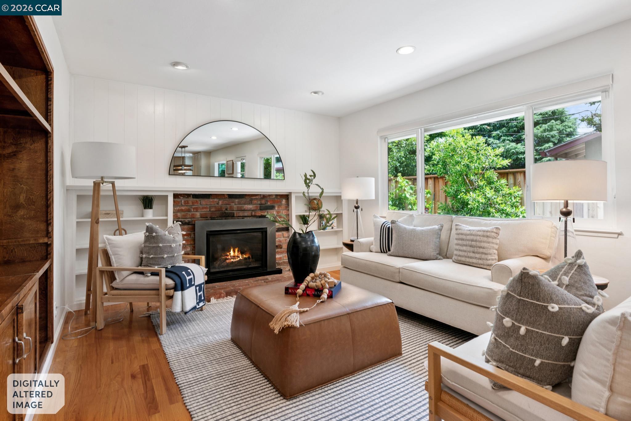 962 Oasis Dr