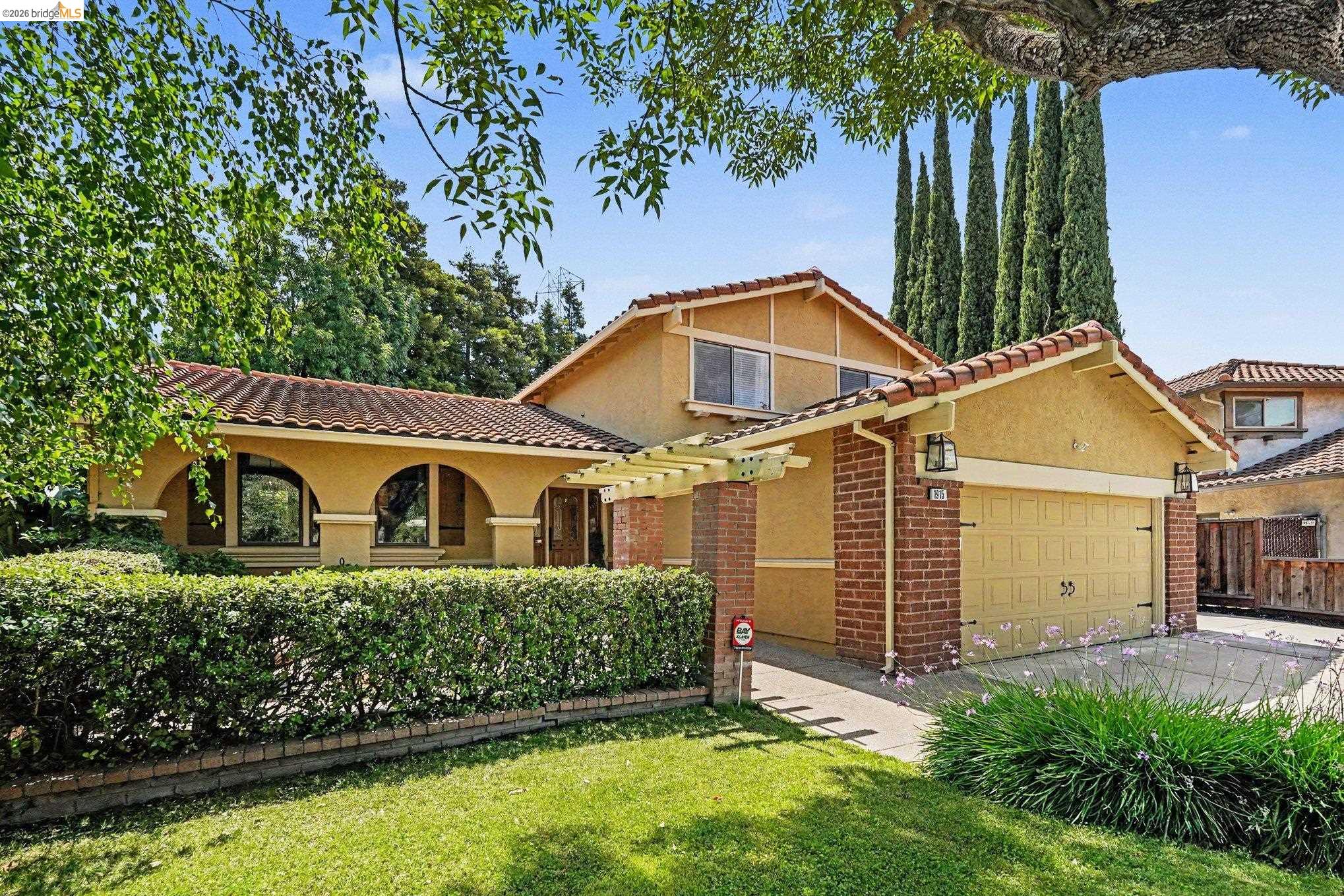 1915 Yellowstone Ct