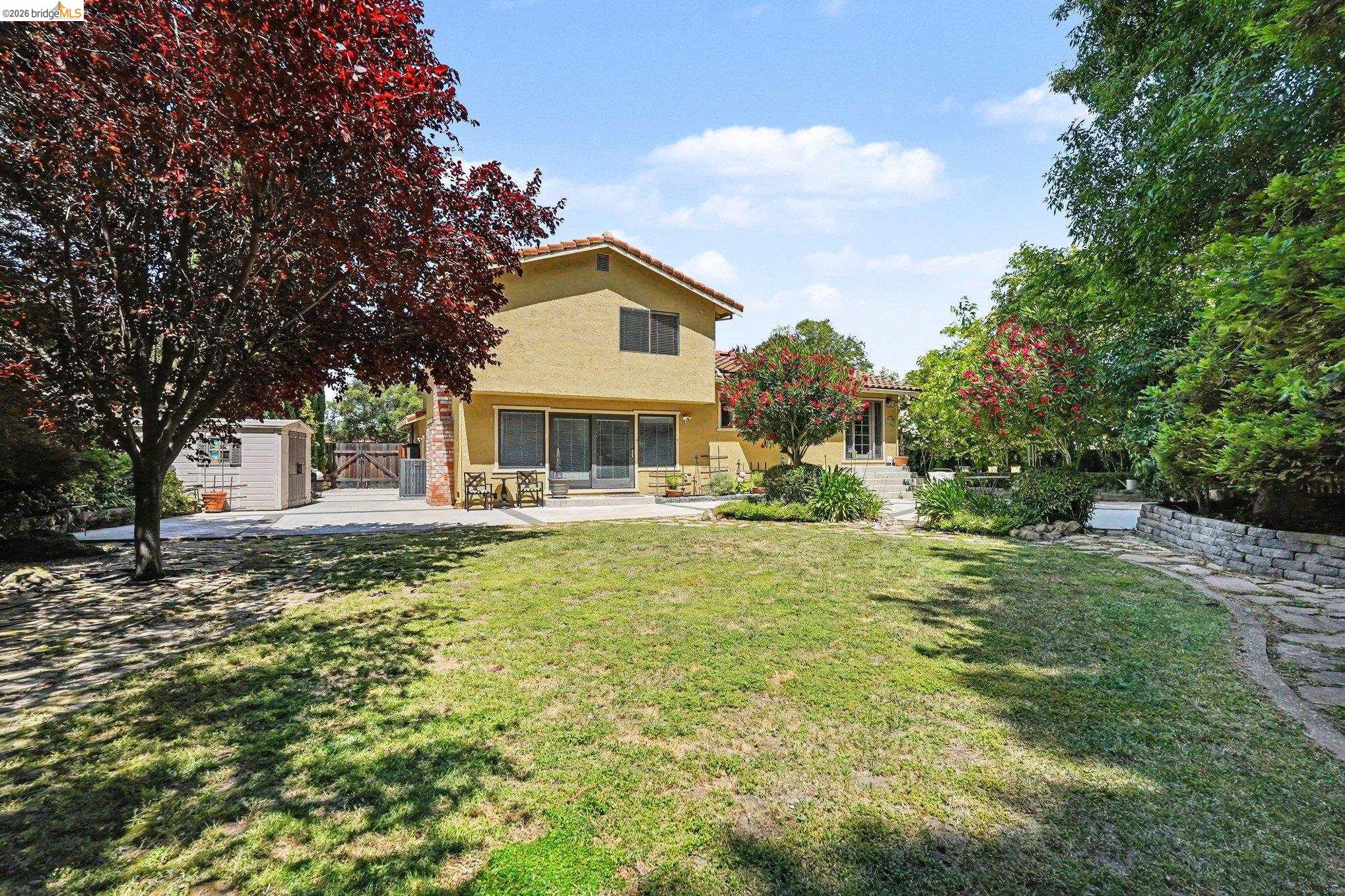 1915 Yellowstone Ct