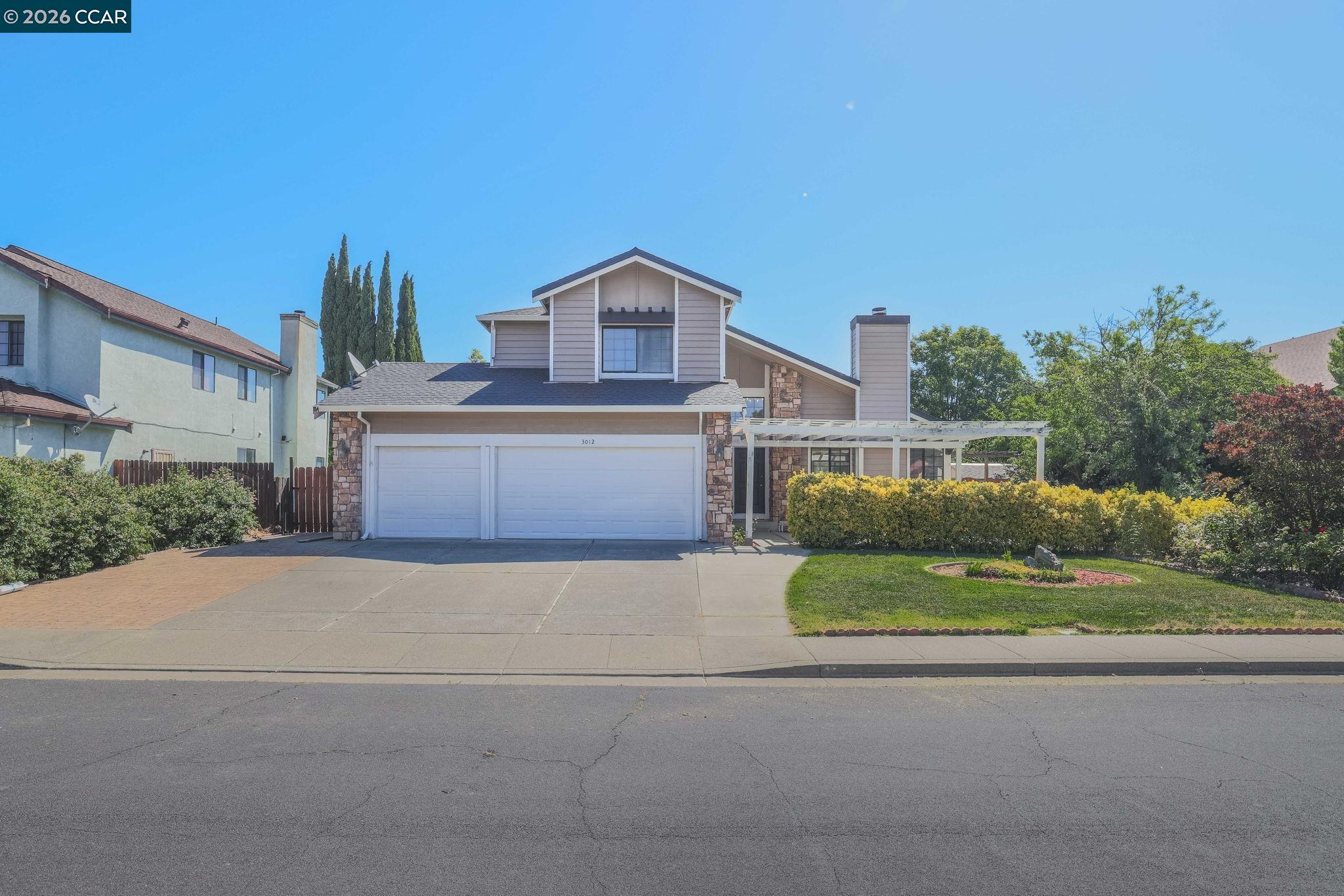 3012 Evergreen Dr