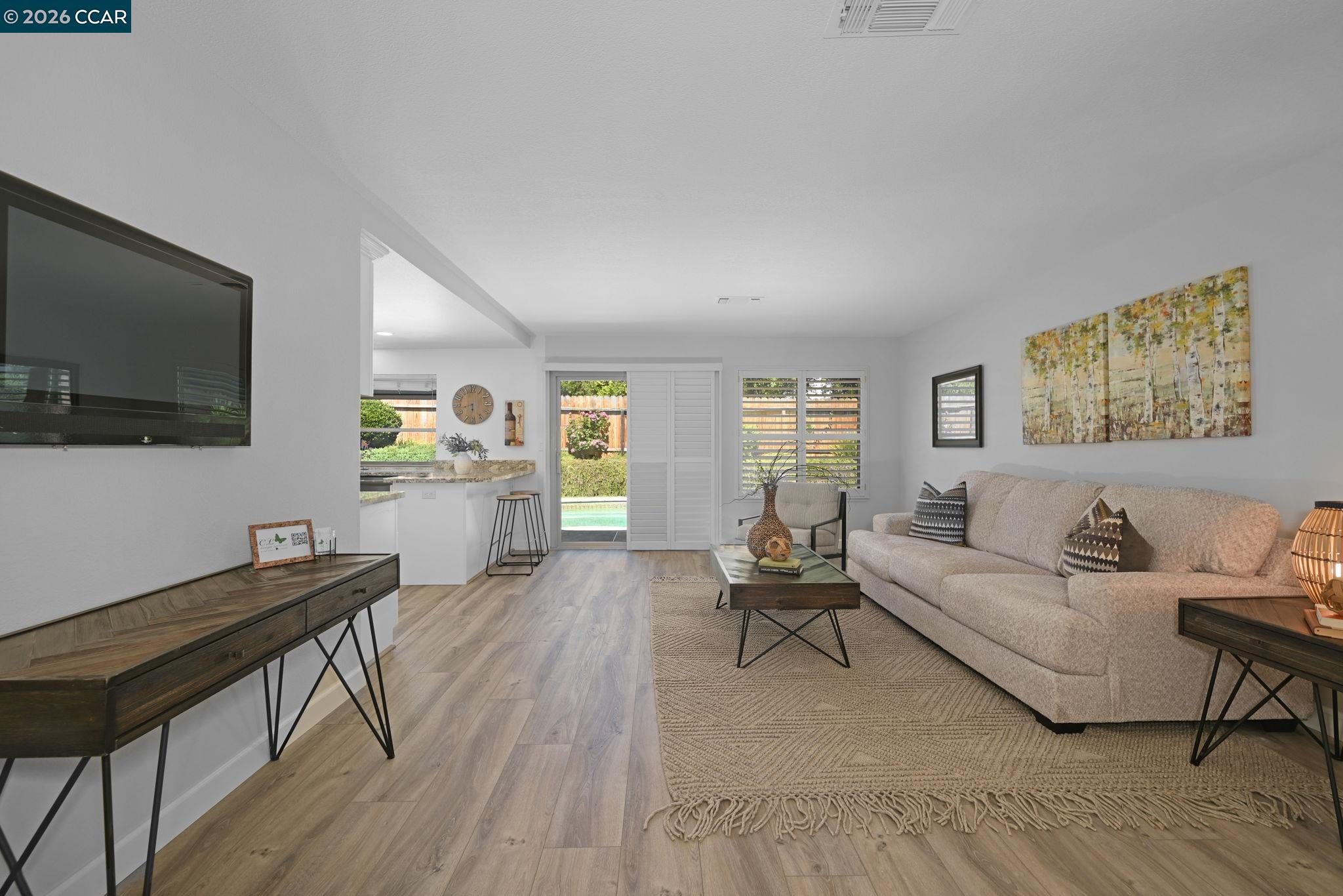 1284 Pinecrest Drive