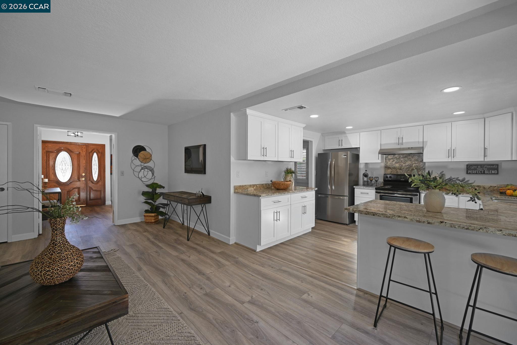 1284 Pinecrest Drive