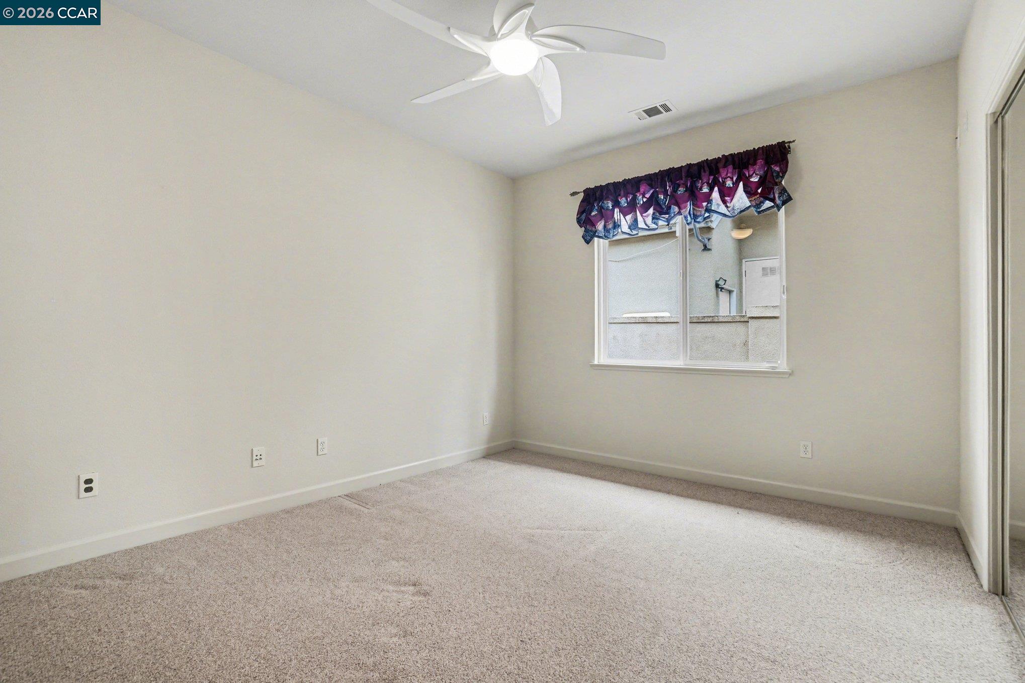 5666 Oakmont Ct