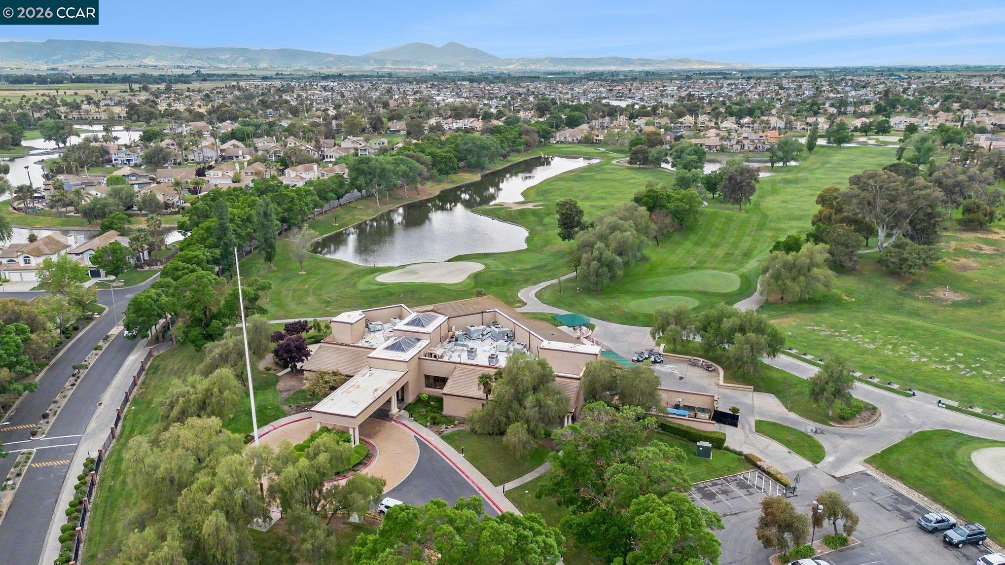 5666 Oakmont Ct