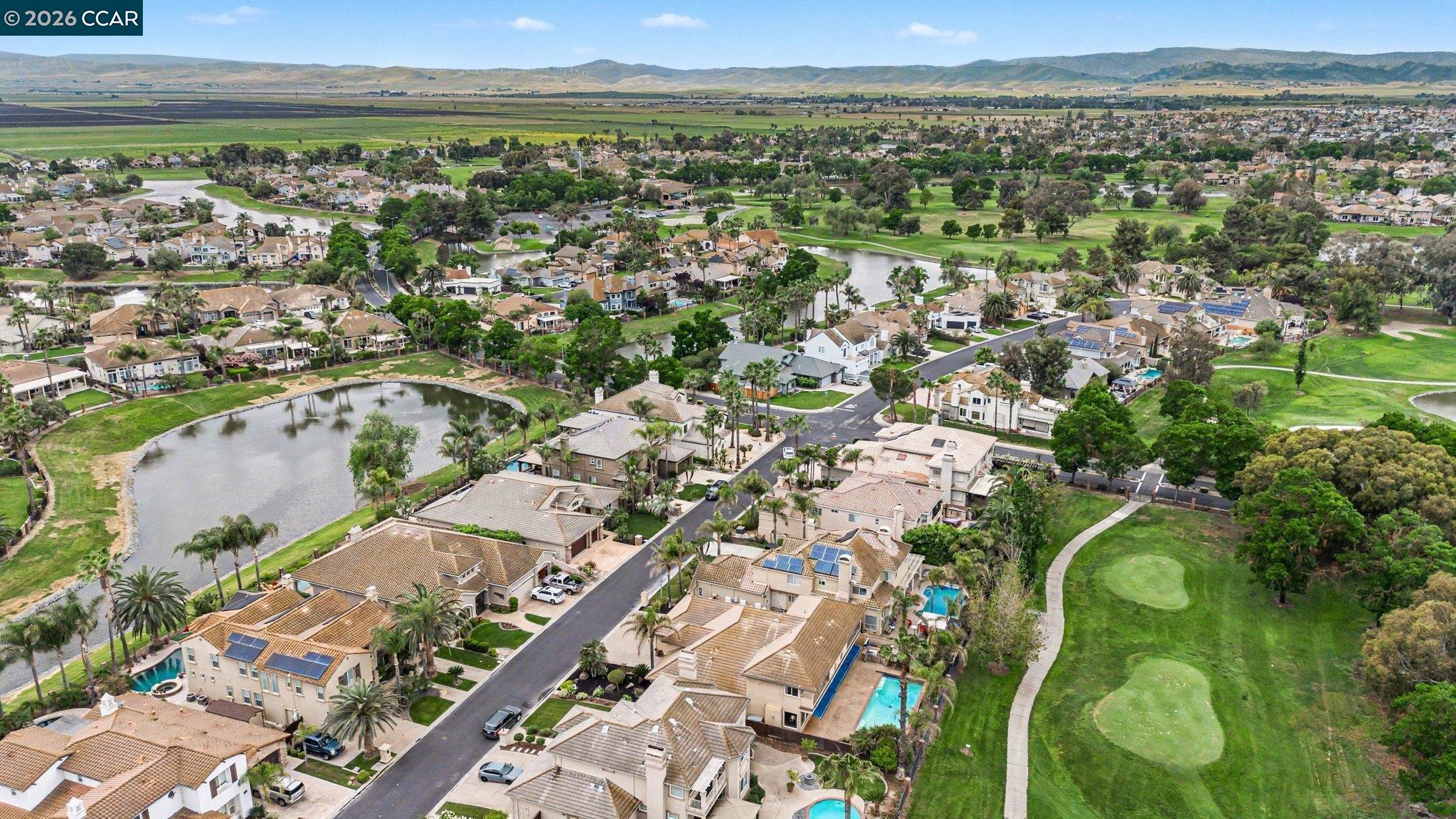 5666 Oakmont Ct