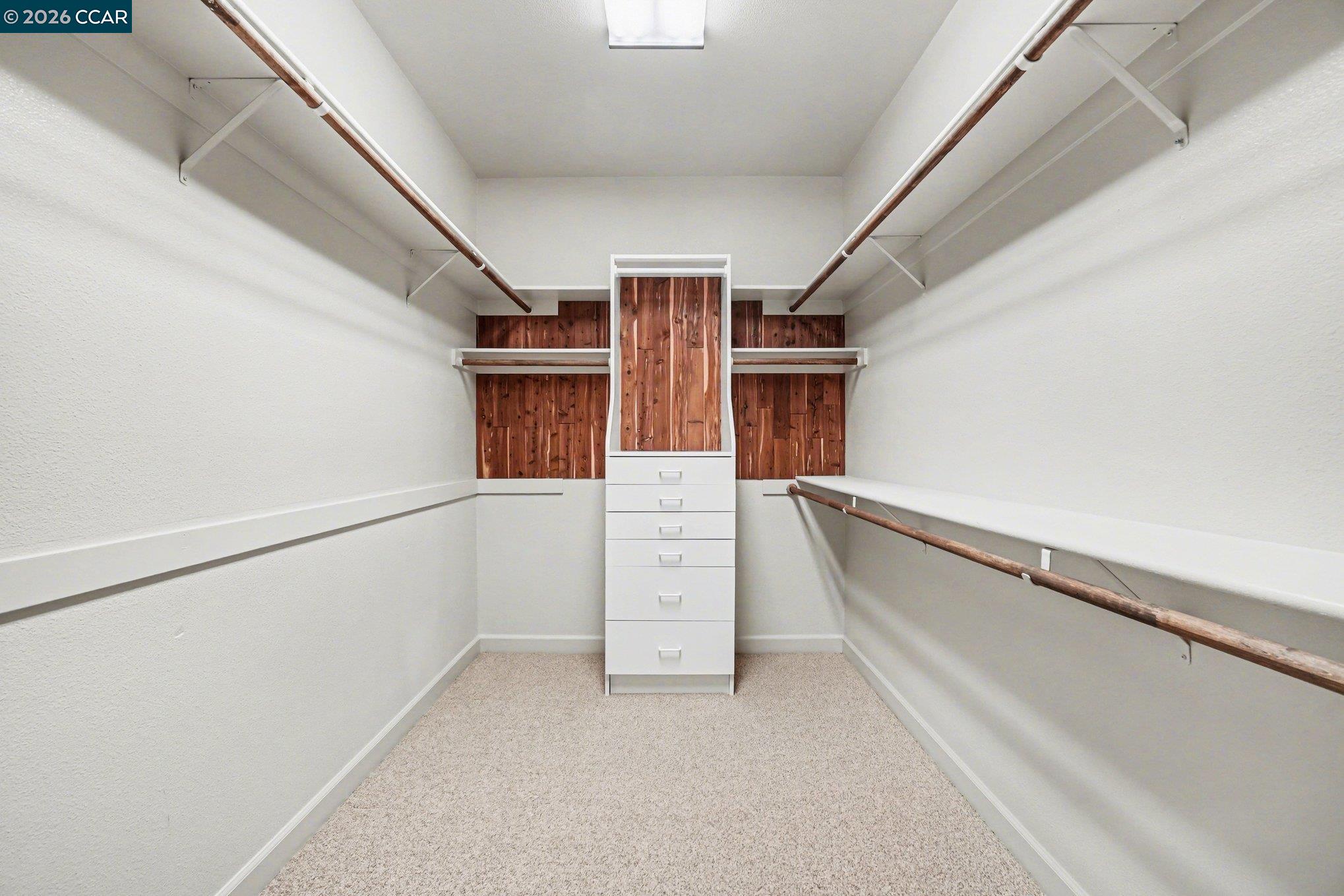 5666 Oakmont Ct