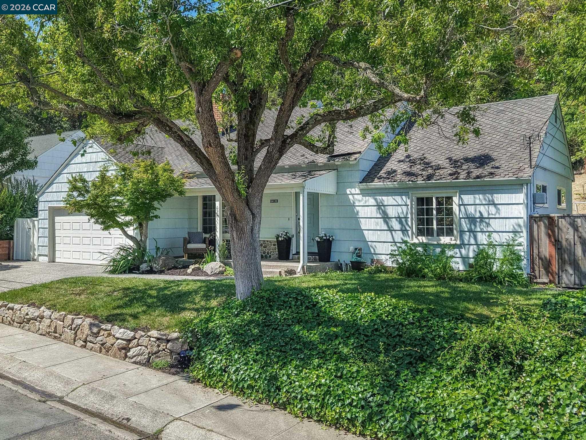 5412 Degnan Dr