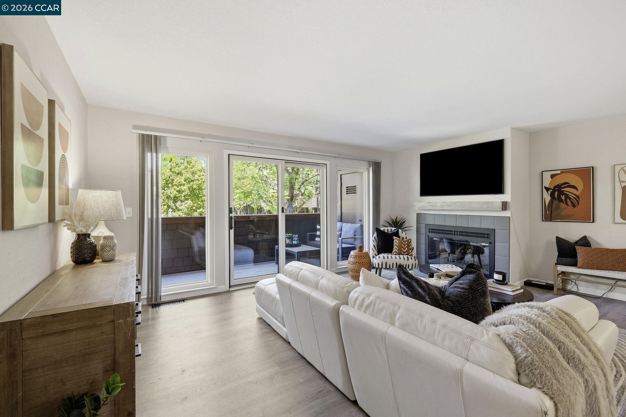 8 Royston Walk