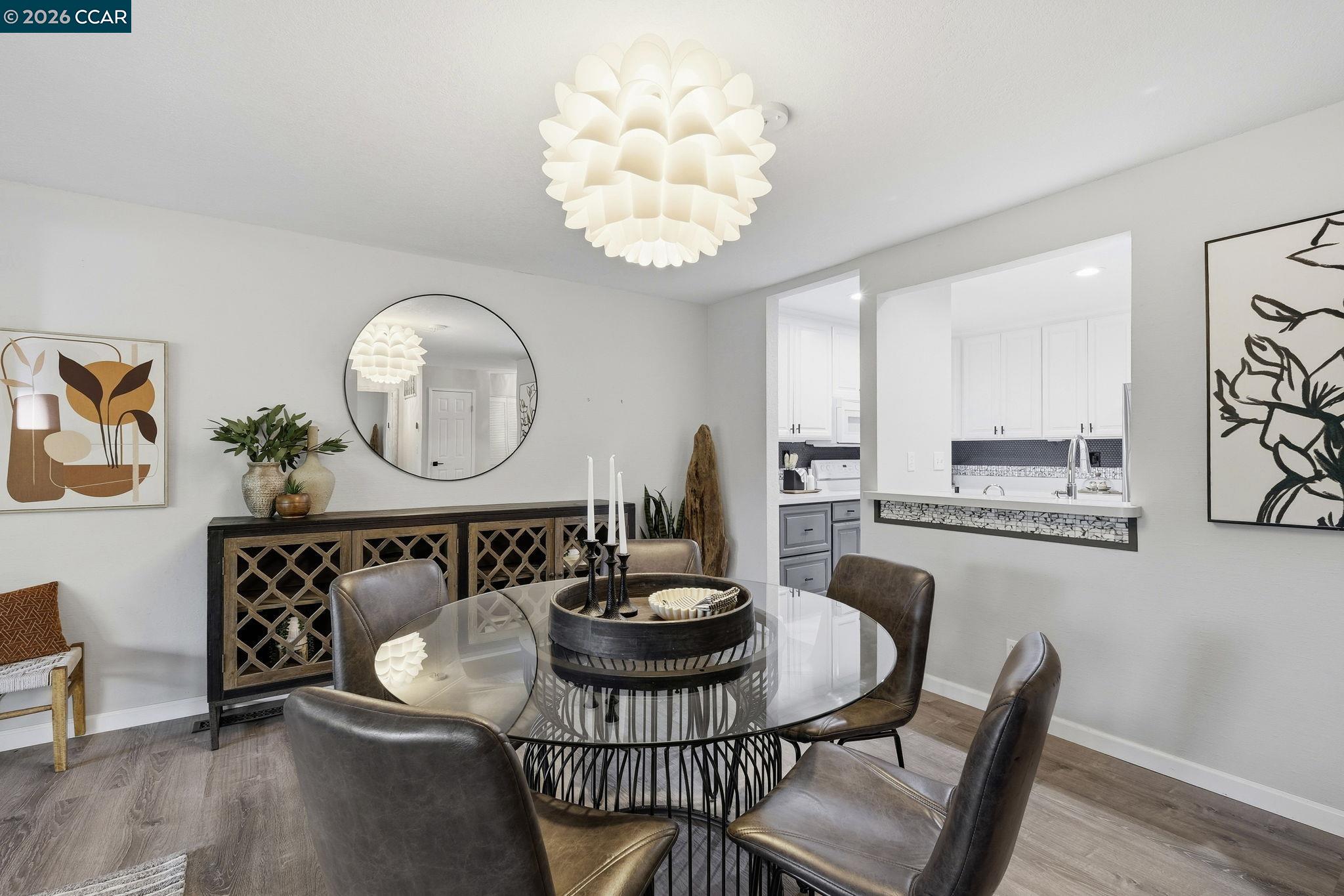 8 Royston Walk