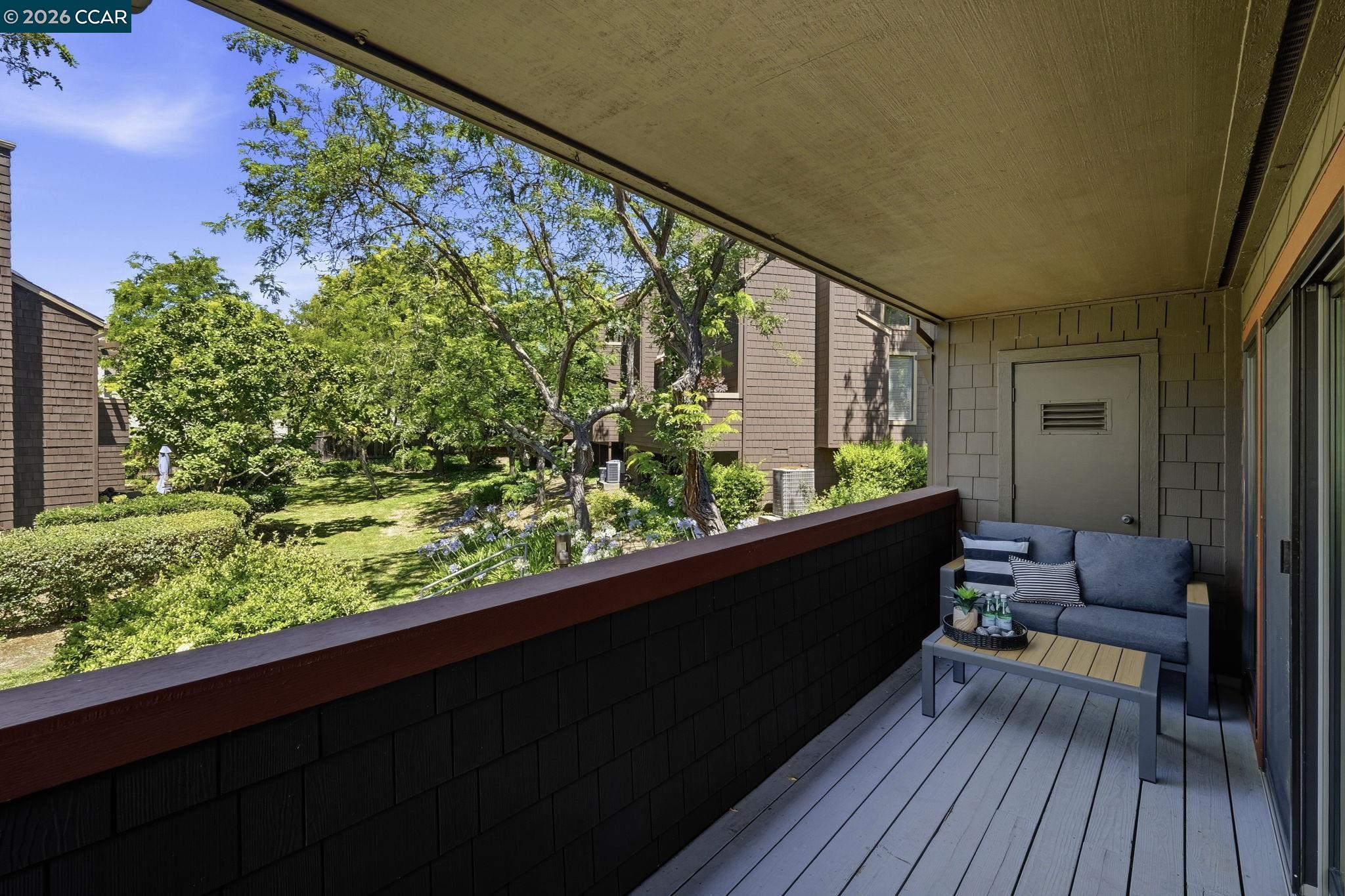 8 Royston Walk