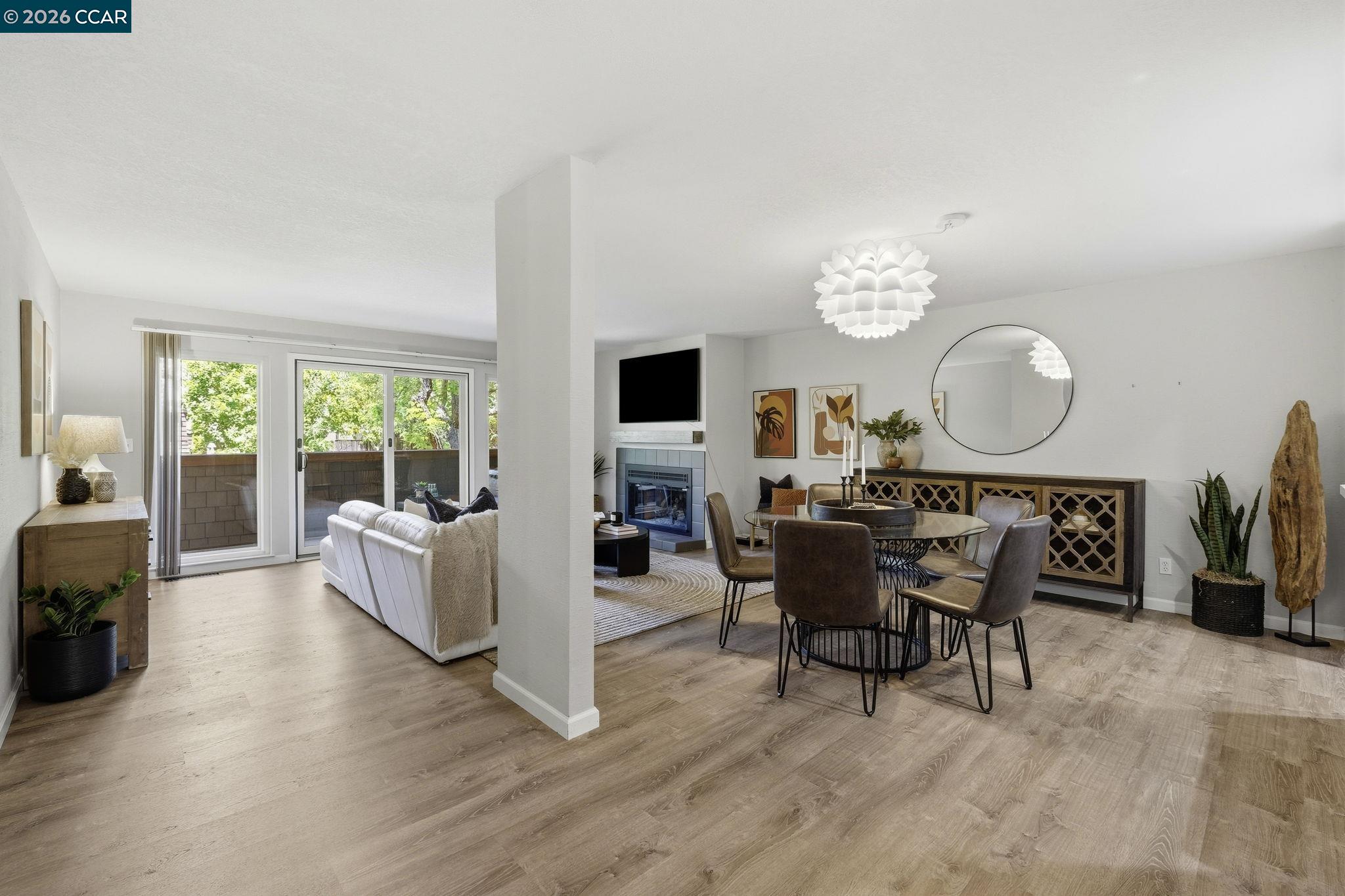 8 Royston Walk