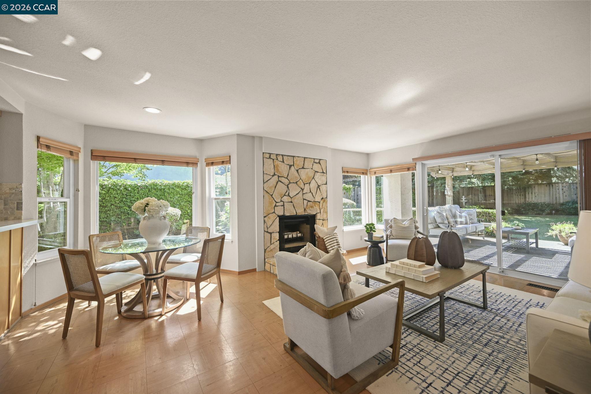 900 Woodland Dr