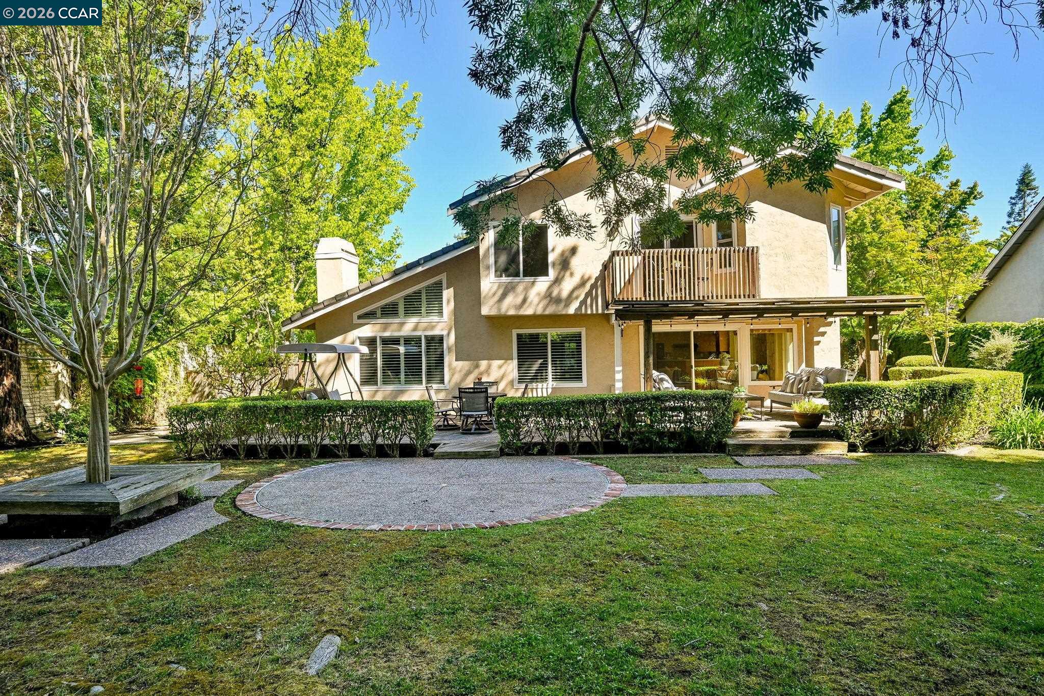 900 Woodland Dr