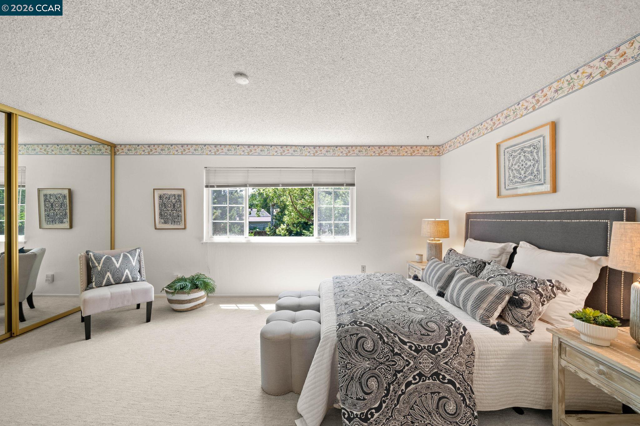 721 Black Point Pl