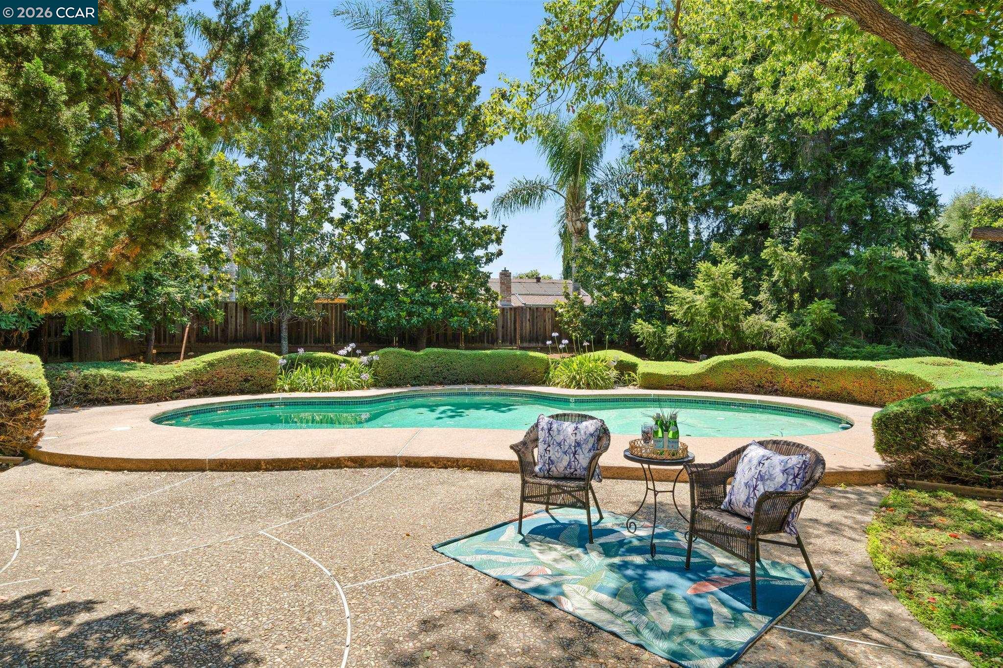 721 Black Point Pl