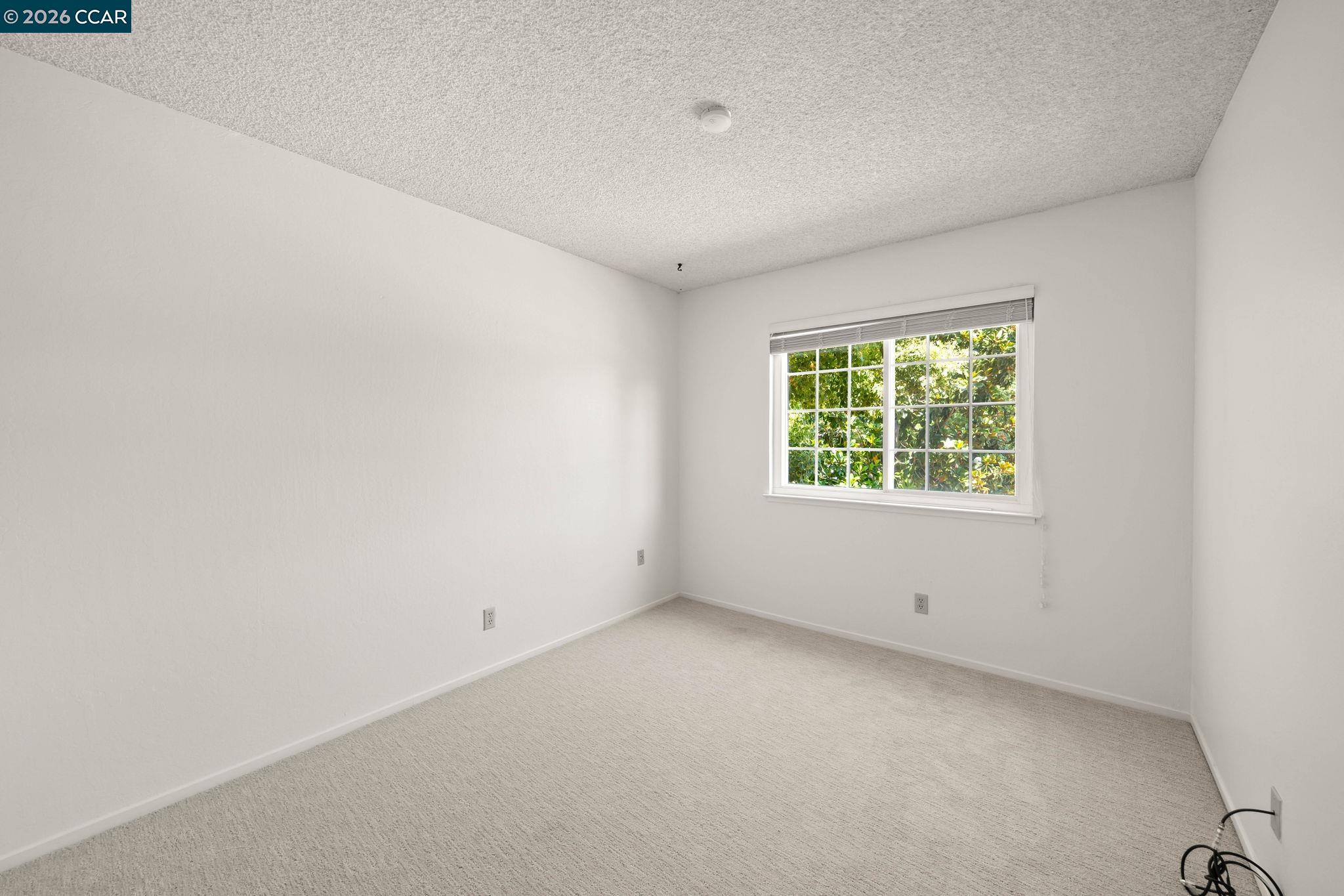 721 Black Point Pl